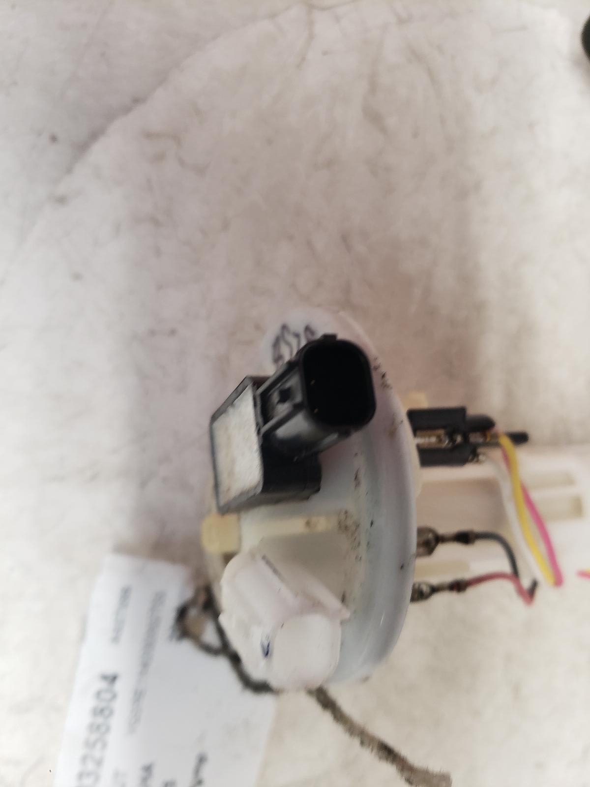 View Auto part Fuel Pump Yamaha Mt 125 2015