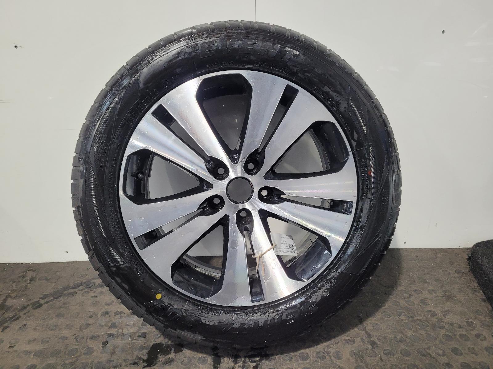 View Auto part Wheel Kia Sportage 2013