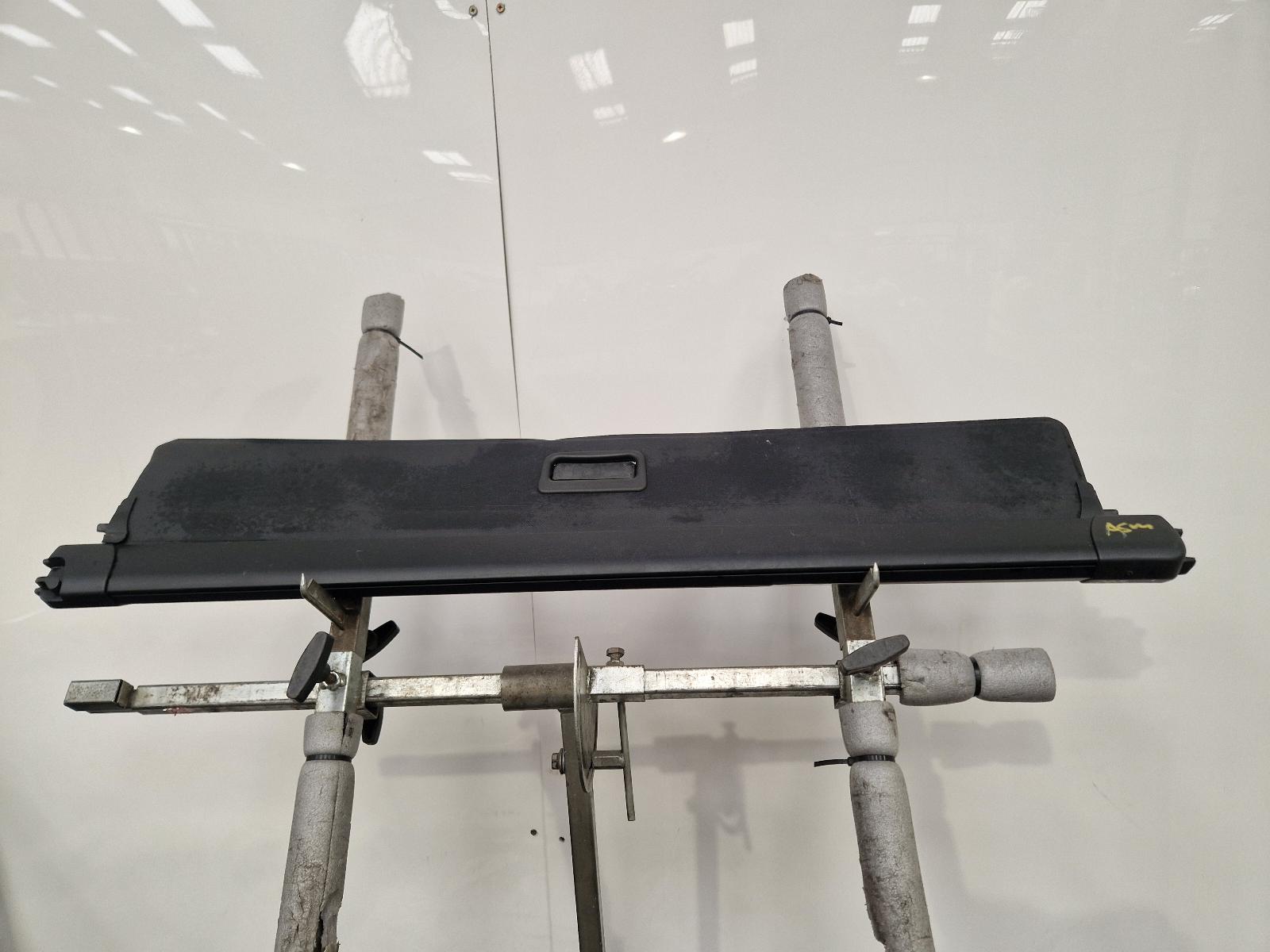 View Auto part Parcel Shelf Land Rover Range Rover Velar 2020
