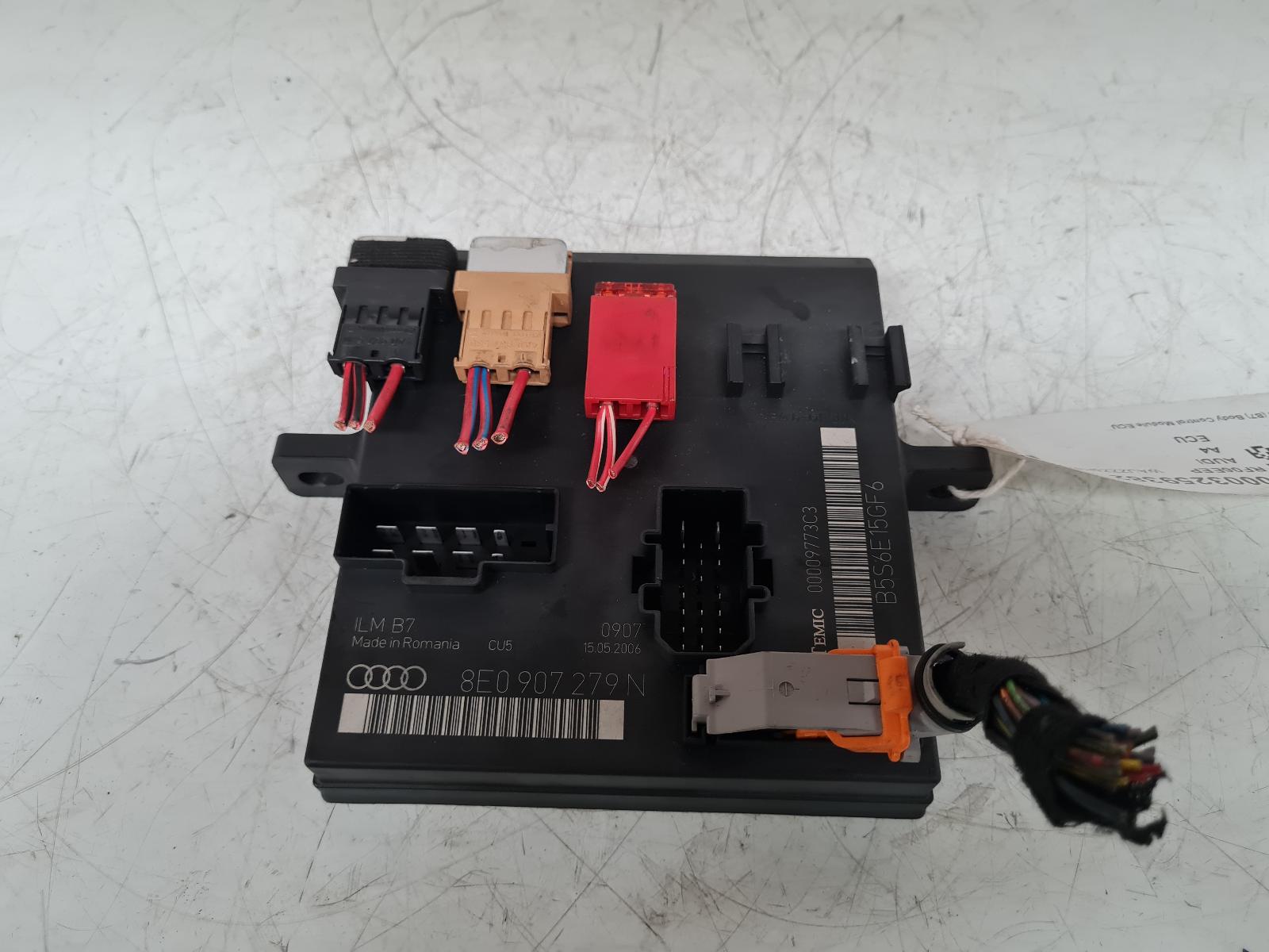 View Auto part ECU Audi A4 2006