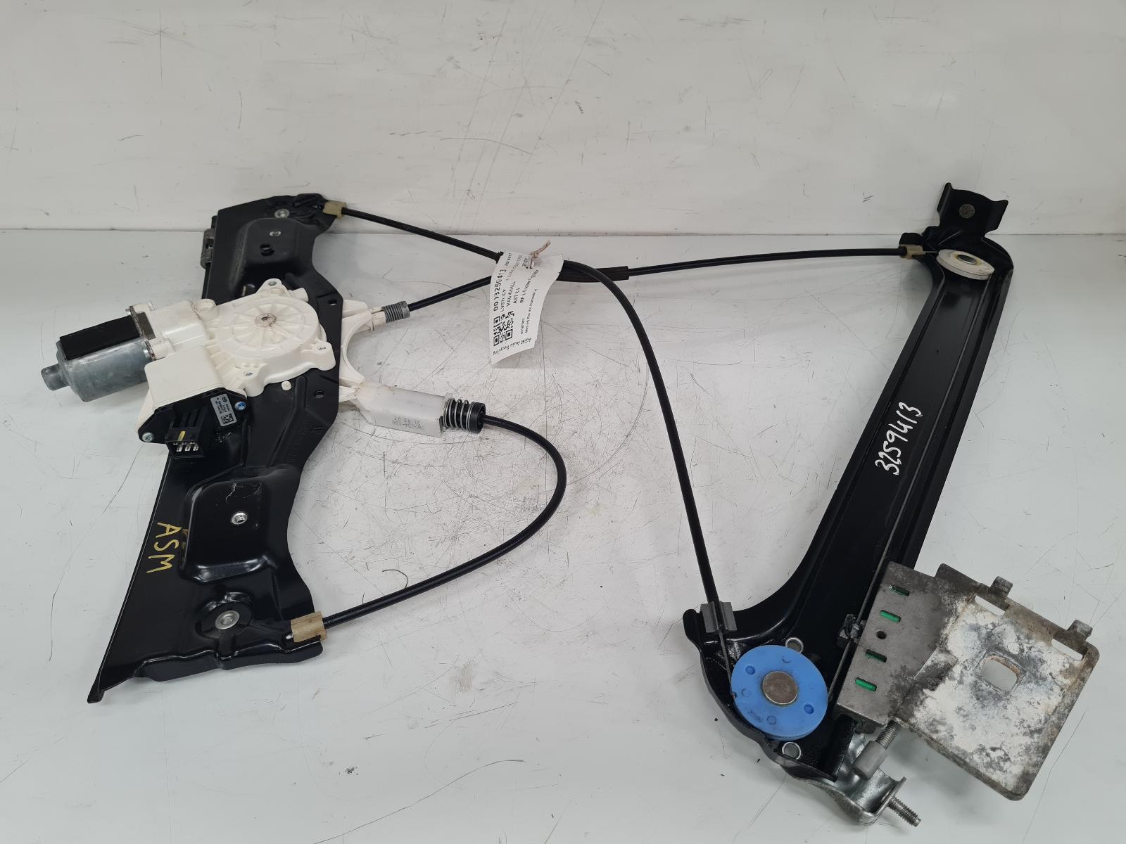 View Auto part RF Window Regulator Vauxhall Astra 2007