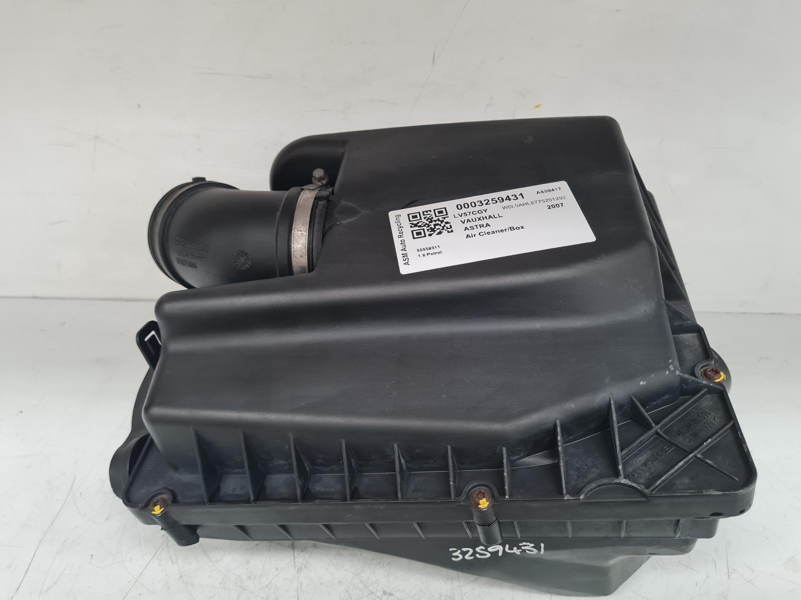 View Auto part Air Cleaner/Box Vauxhall Astra 2007