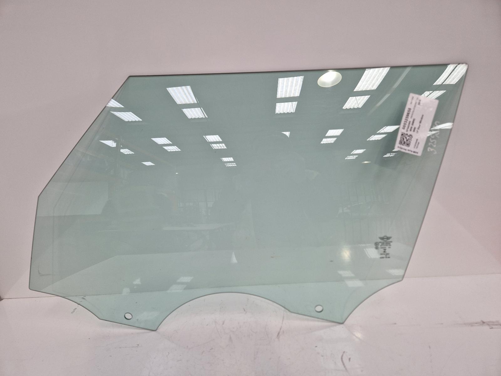 View Auto part LF Door Window Mini (bmw) Mini 2014