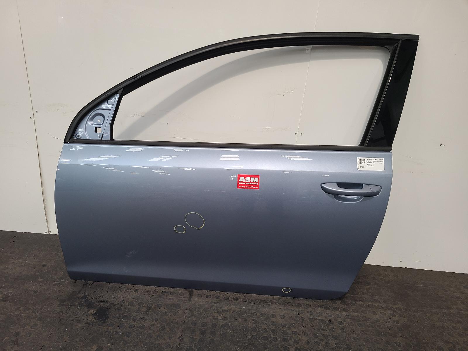 View Auto part L Front Door Volkswagen Golf 2009
