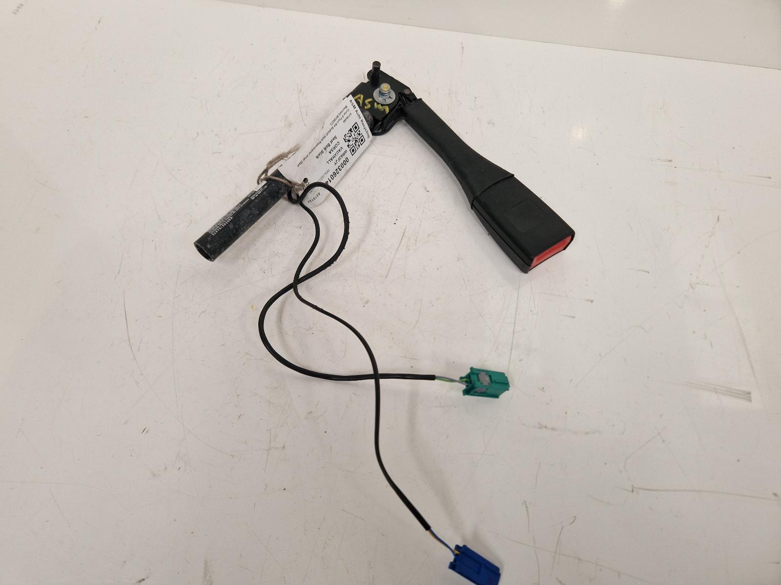 View Auto part Seat Belt Vauxhall Corsa 2012