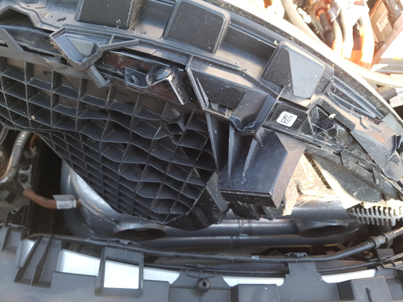 View Auto part L Headlamp Mercedes Eqc 2023