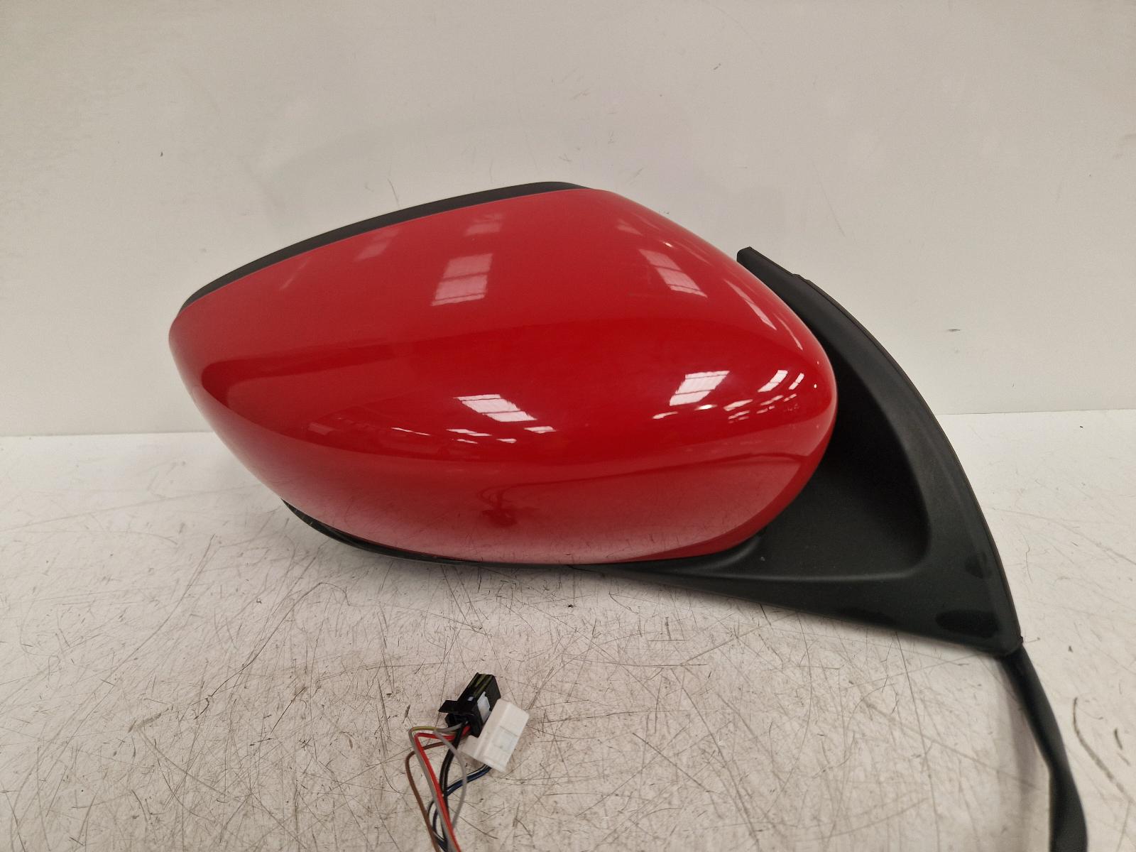 View Auto part R Door Mirror Nissan Leaf 2023