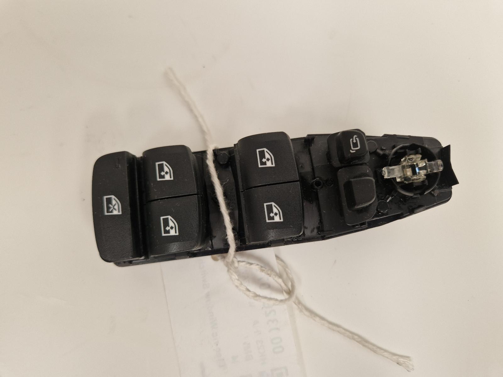 View Auto part Elect. Window Switch Bmw I4 2023