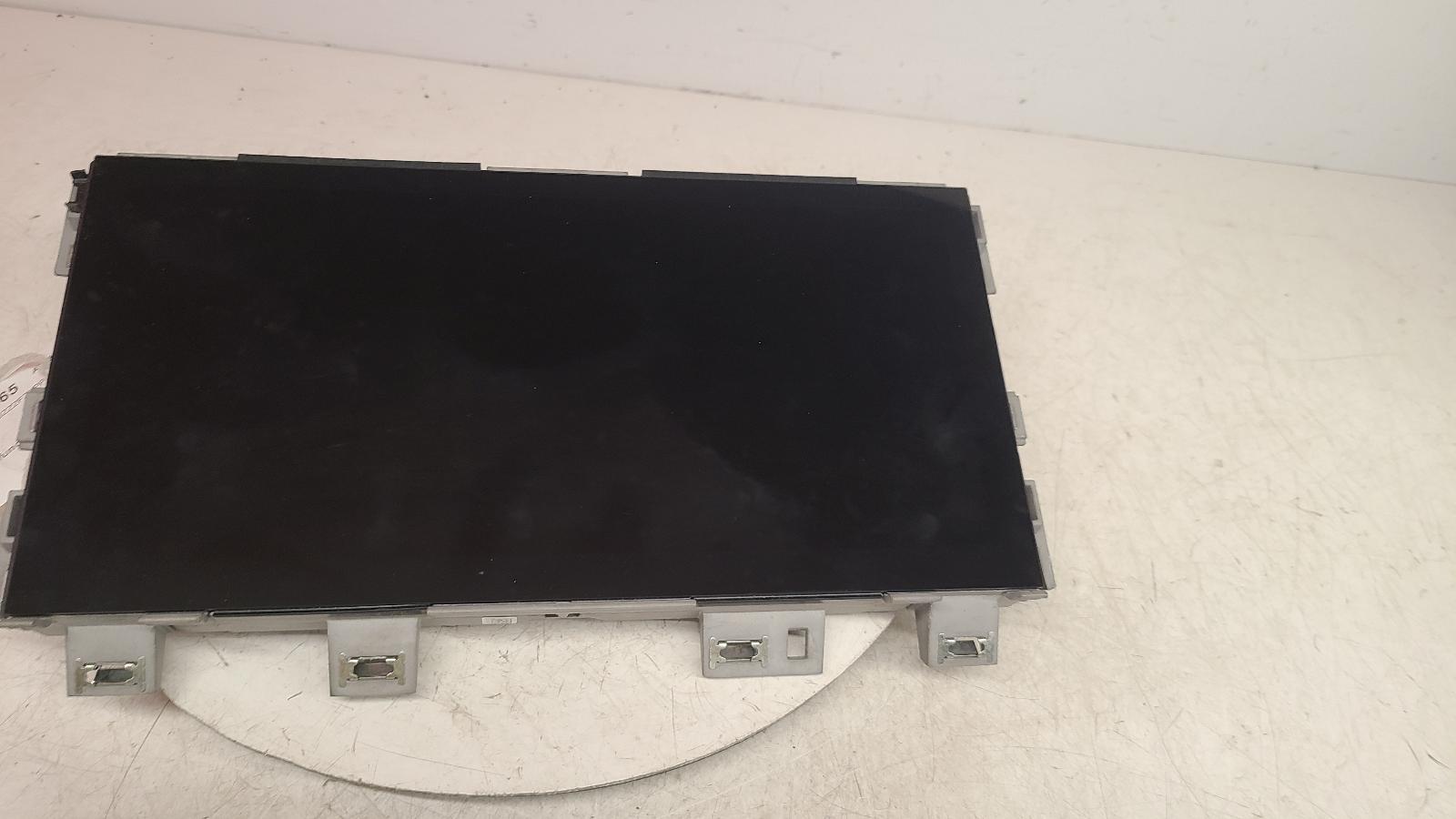 View Auto part Radio Display Audi Q4 E-tron 2023