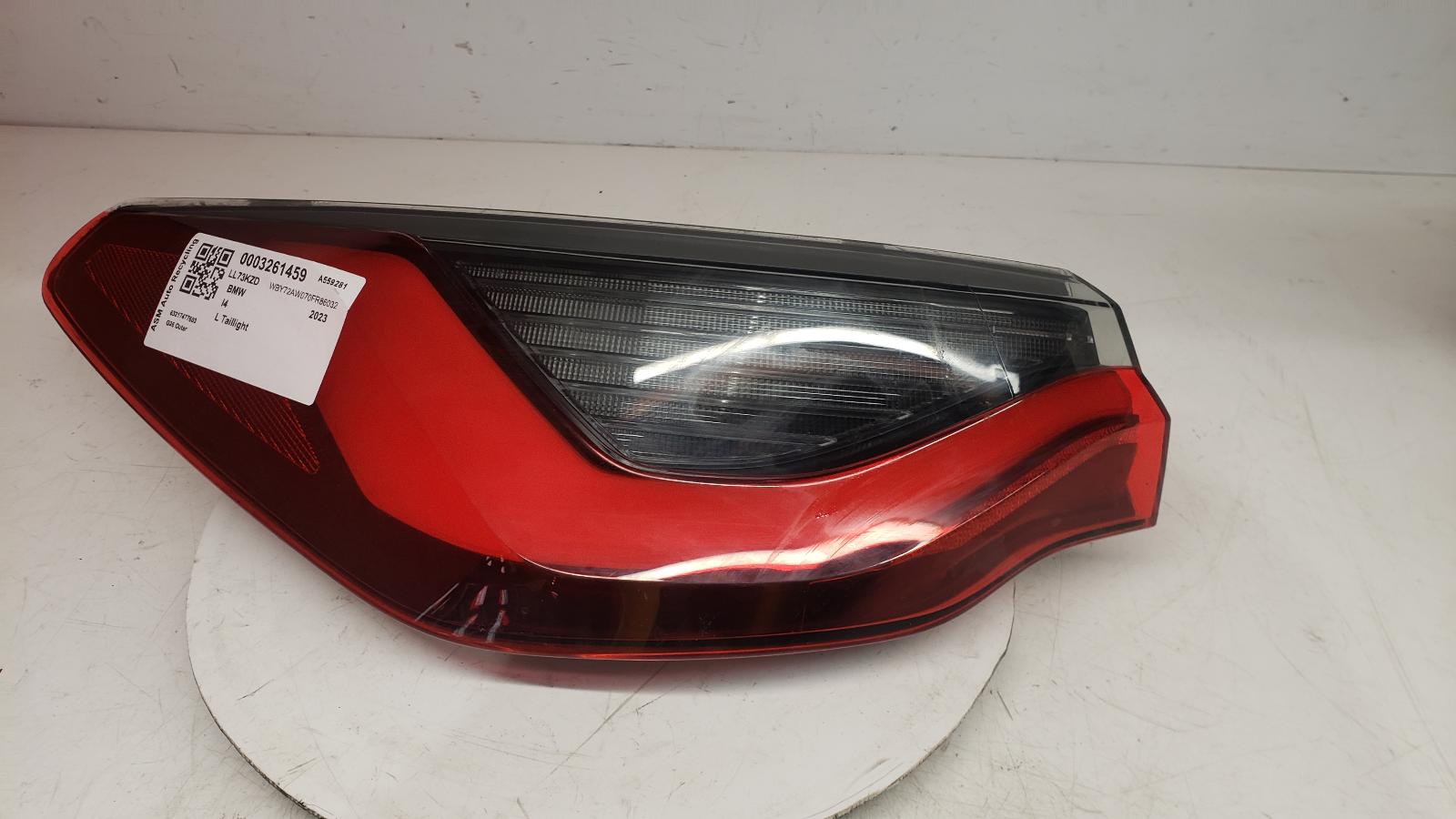 View Auto part L Taillight Bmw I4 2023