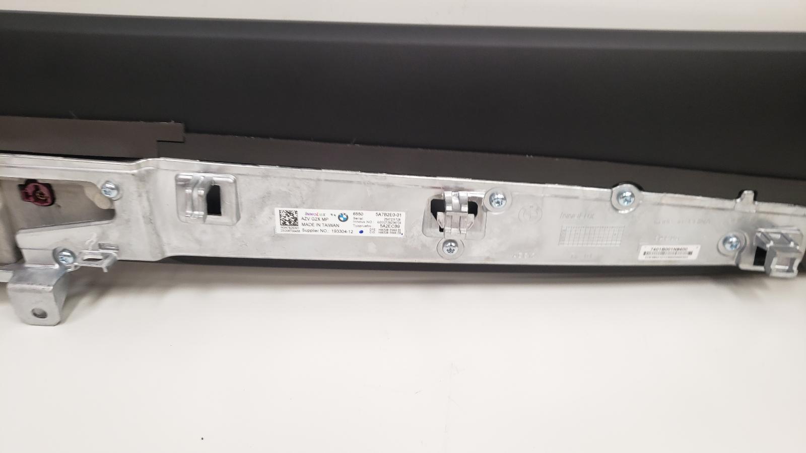 View Auto part Radio Display Bmw I4 2024