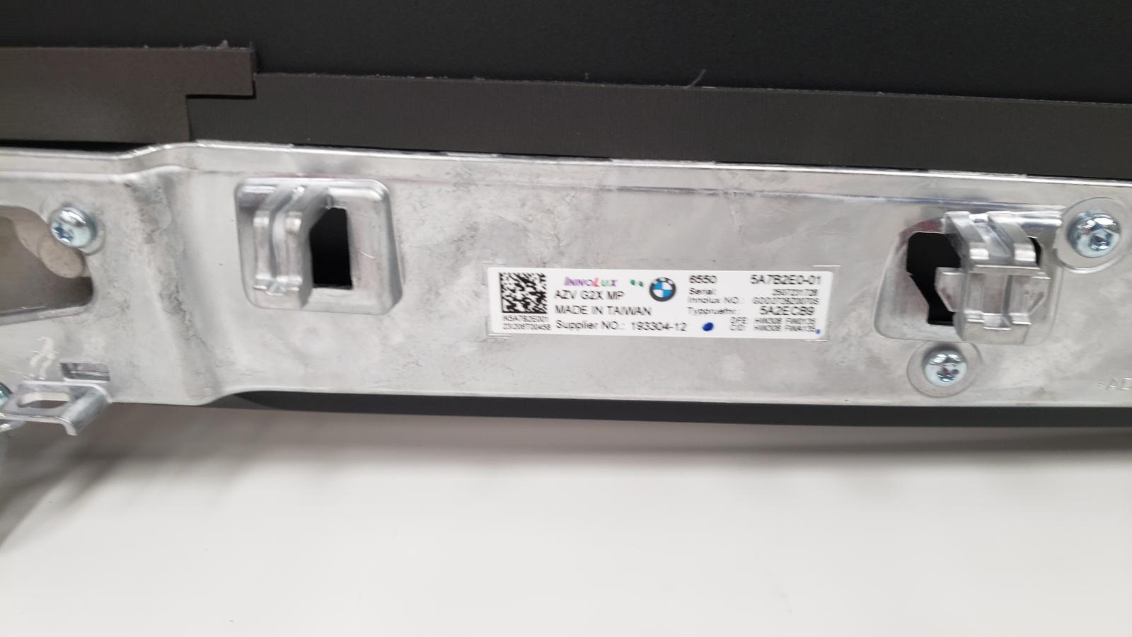 View Auto part Radio Display Bmw I4 2024