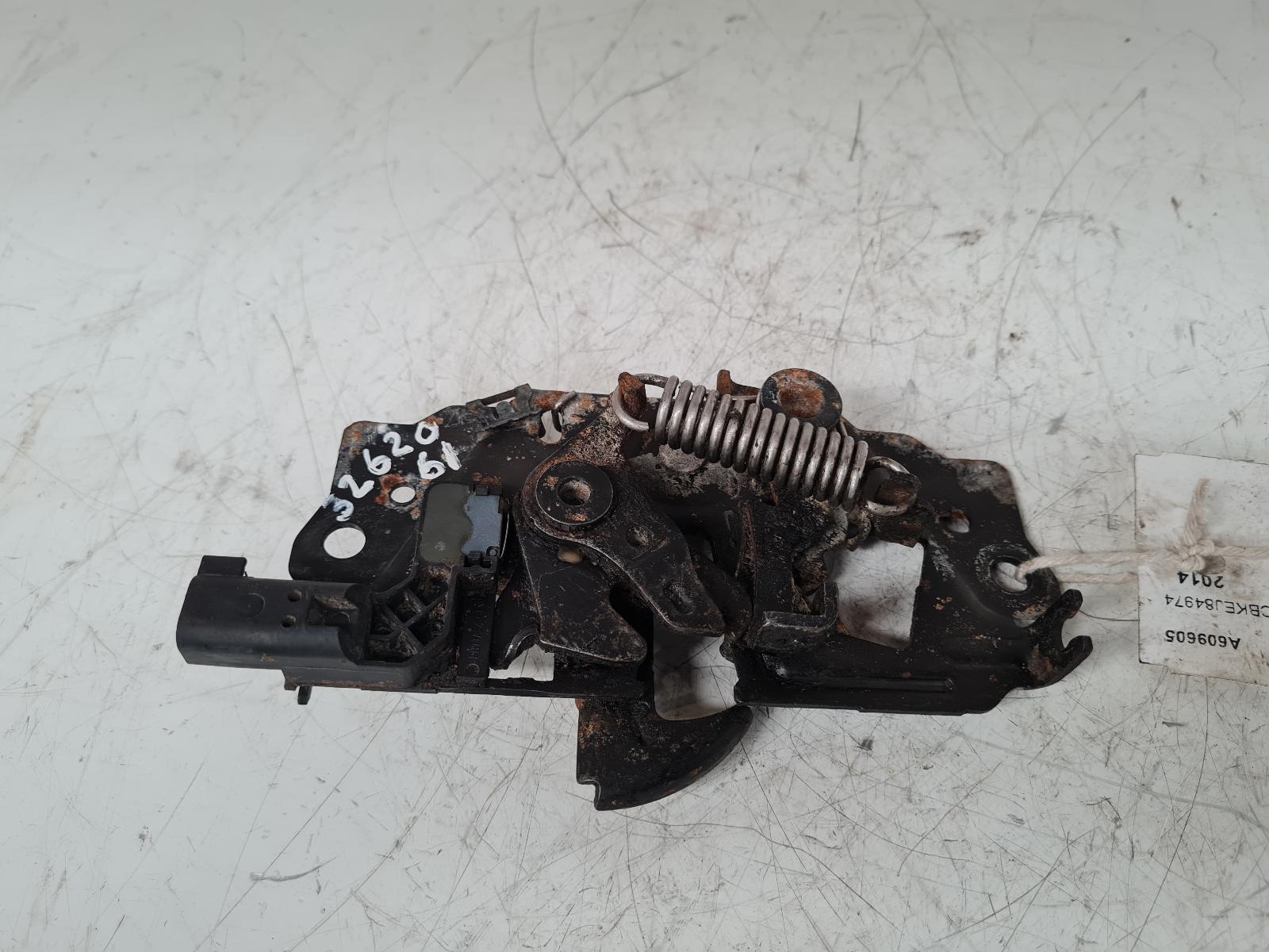 View Auto part Bonnet Latch Ford Focus 2014