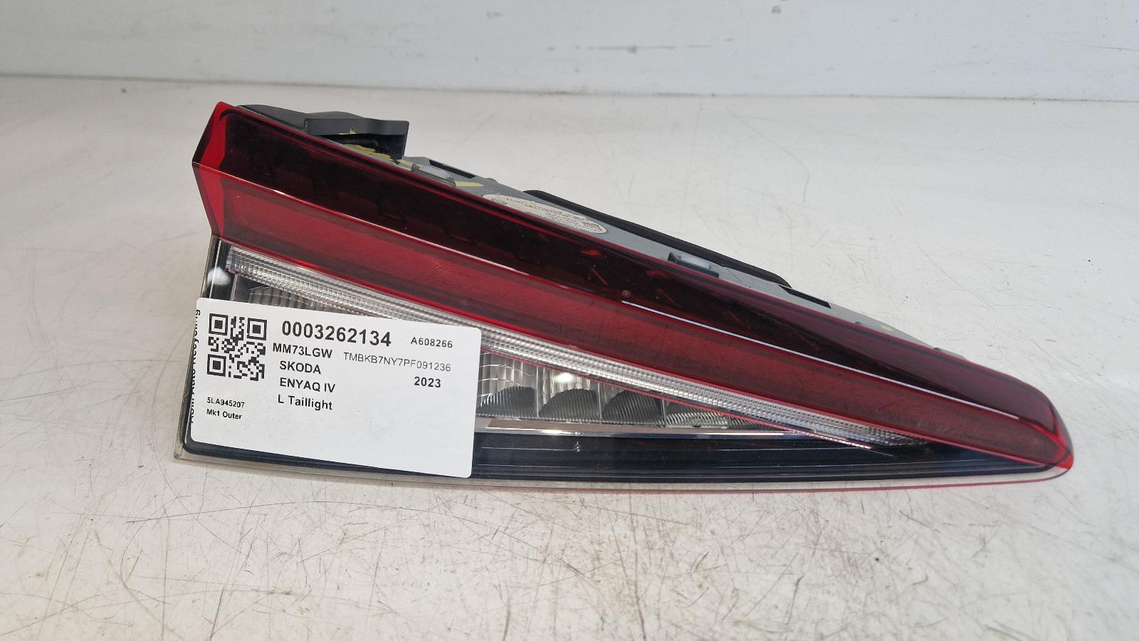 View Auto part L Taillight Skoda Enyaq Iv 2023