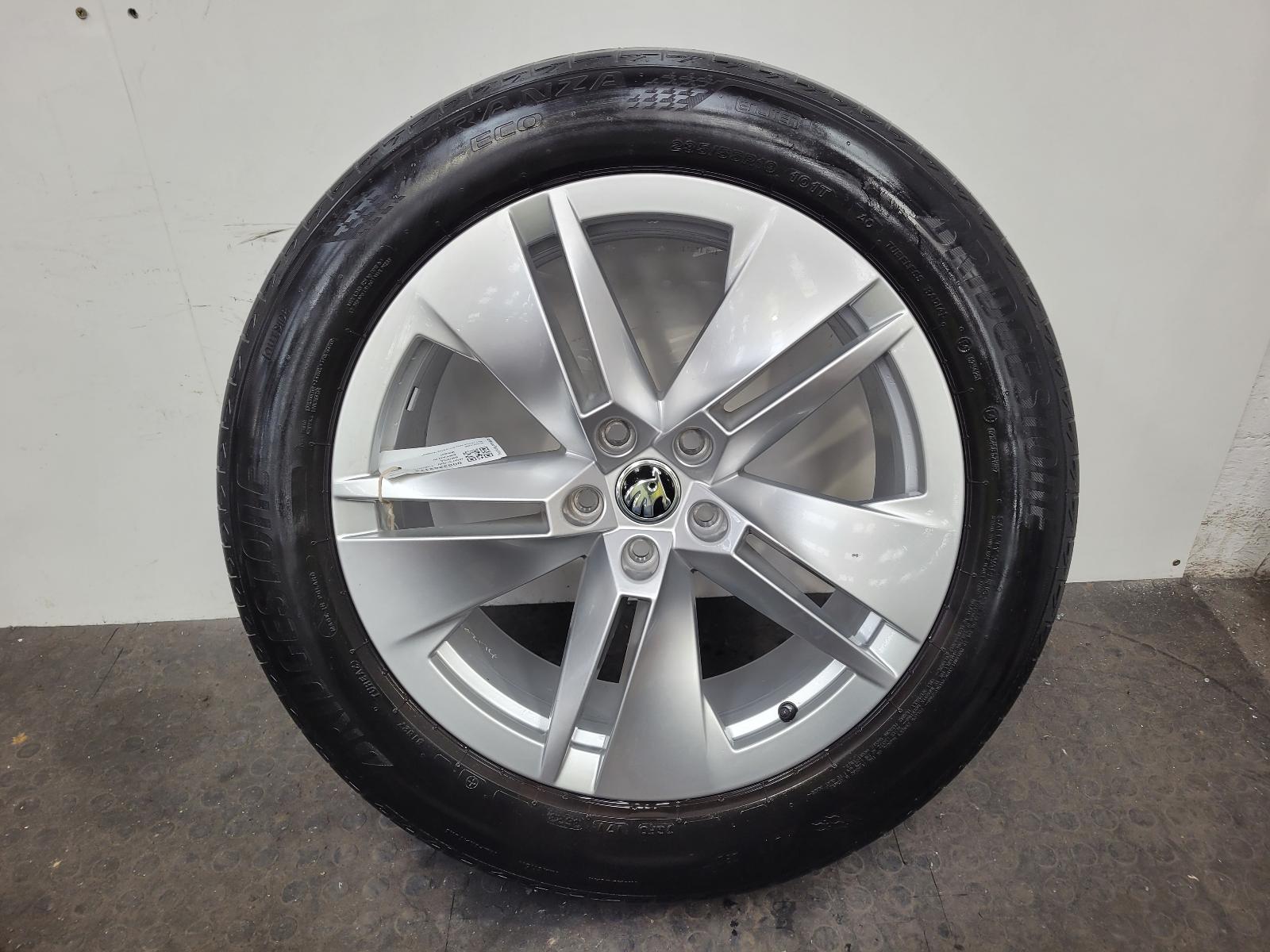 View Auto part Wheel Skoda Enyaq Iv 2023