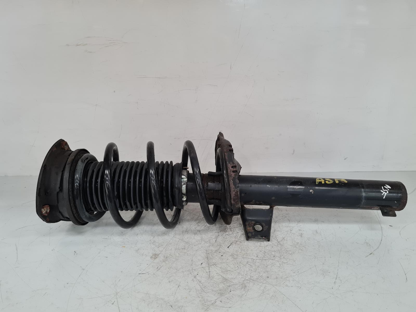 View Auto part LF Strut Volkswagen Golf 2016