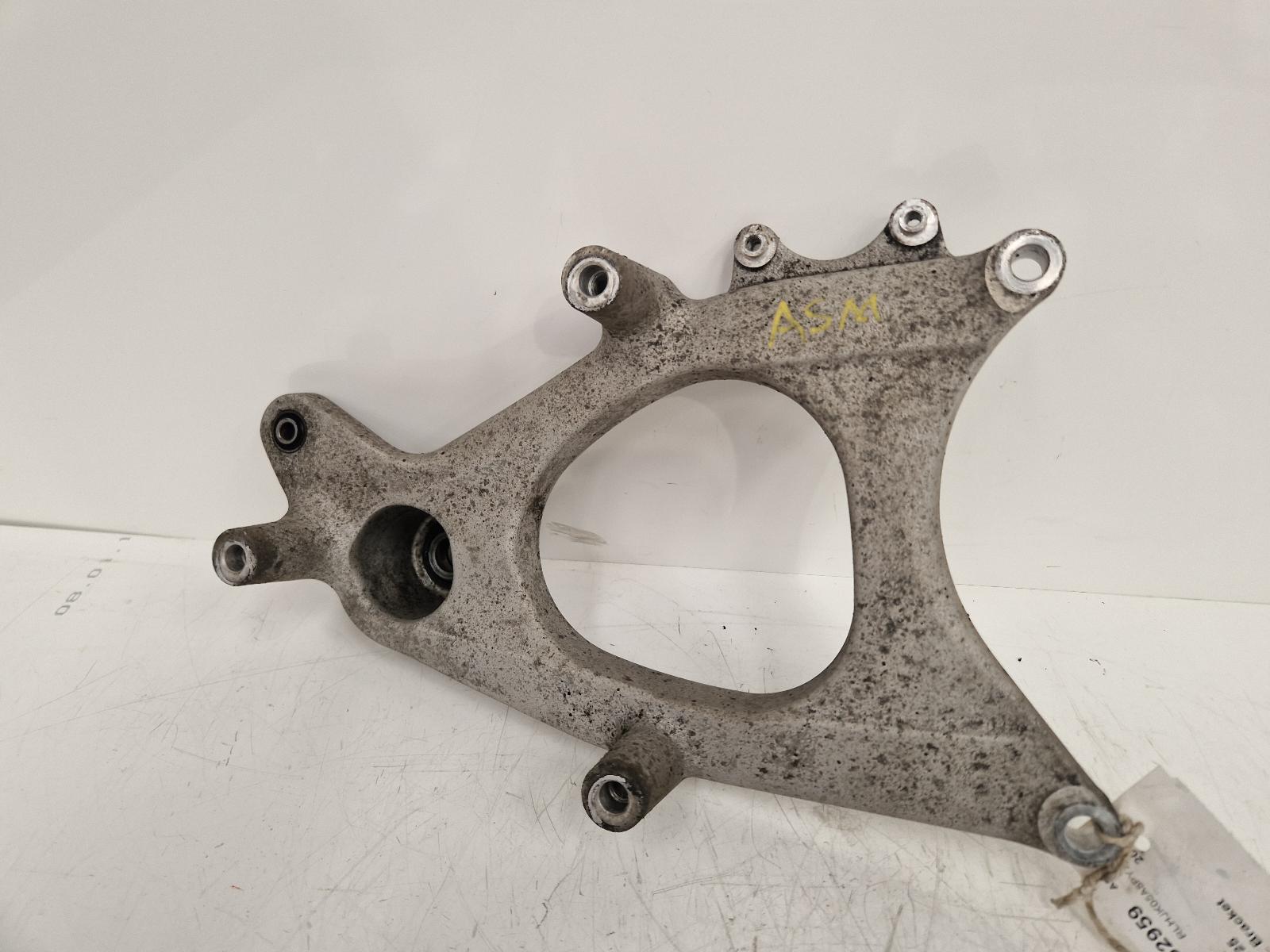 View Auto part Misc Bracket Honda Pcx 125 2024