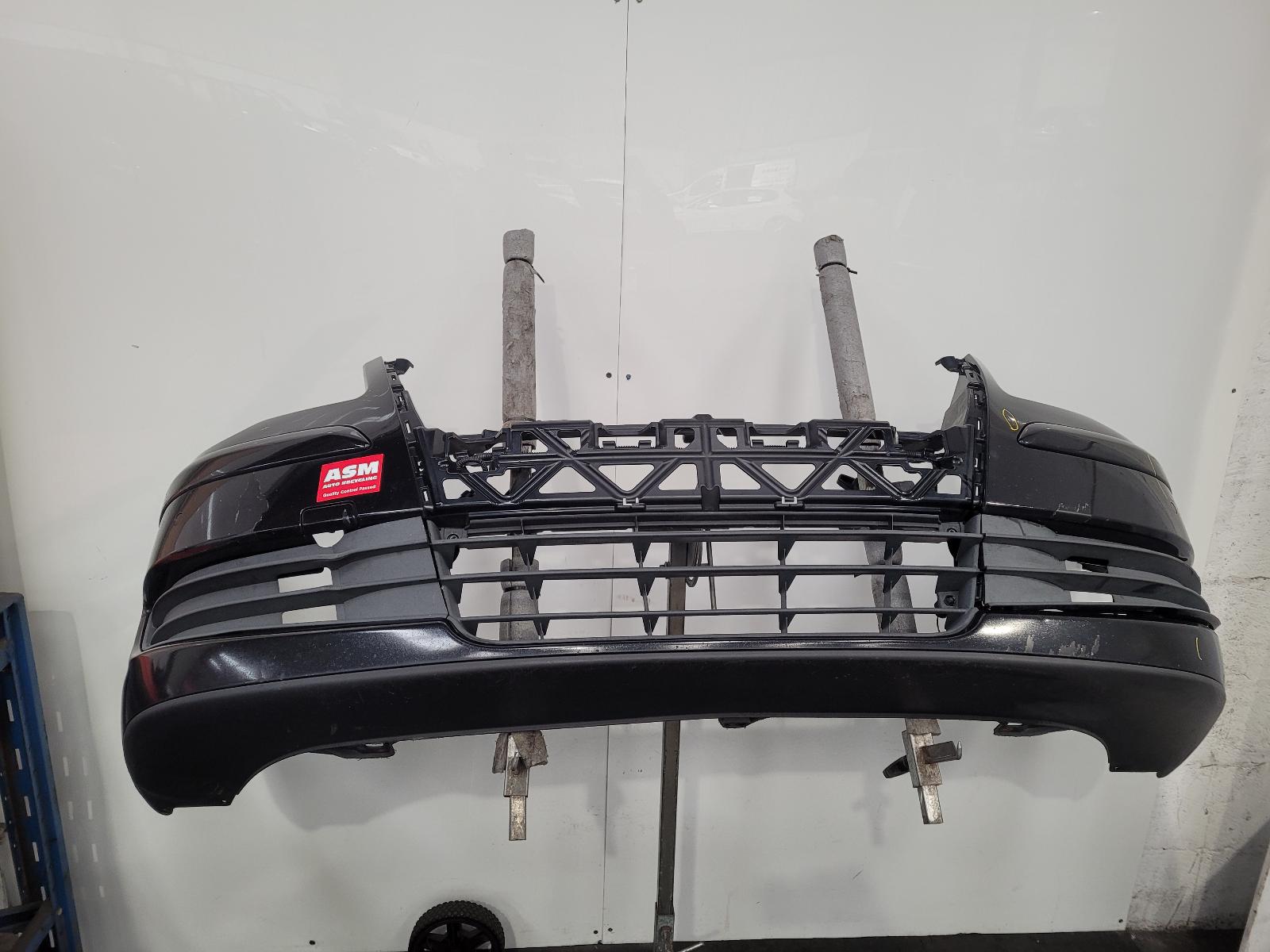 View Auto part Front Bumper Volkswagen Touran 2010