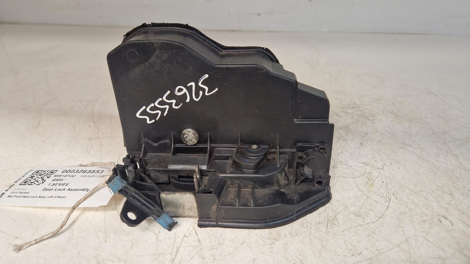 View Auto part Door Lock Assembly Bmw 1 Series 2010
