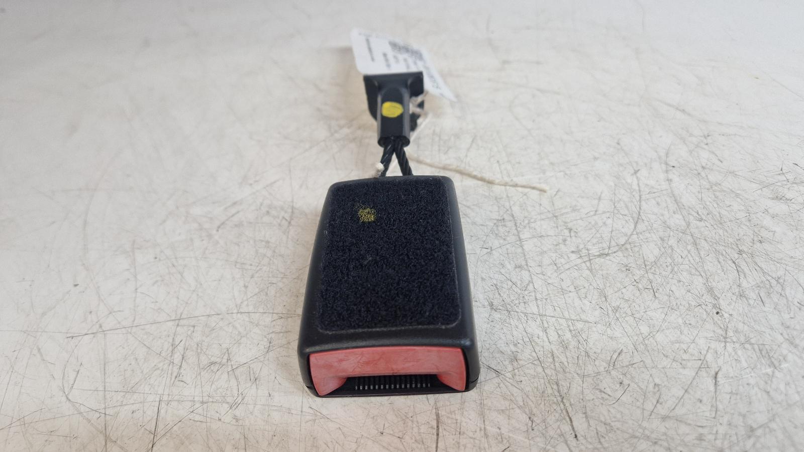 View Auto part Seat Belt Vauxhall Astra 2009