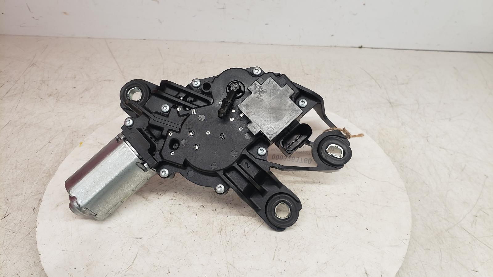 View Auto part Wiper Motor Rear Volkswagen Golf 2007