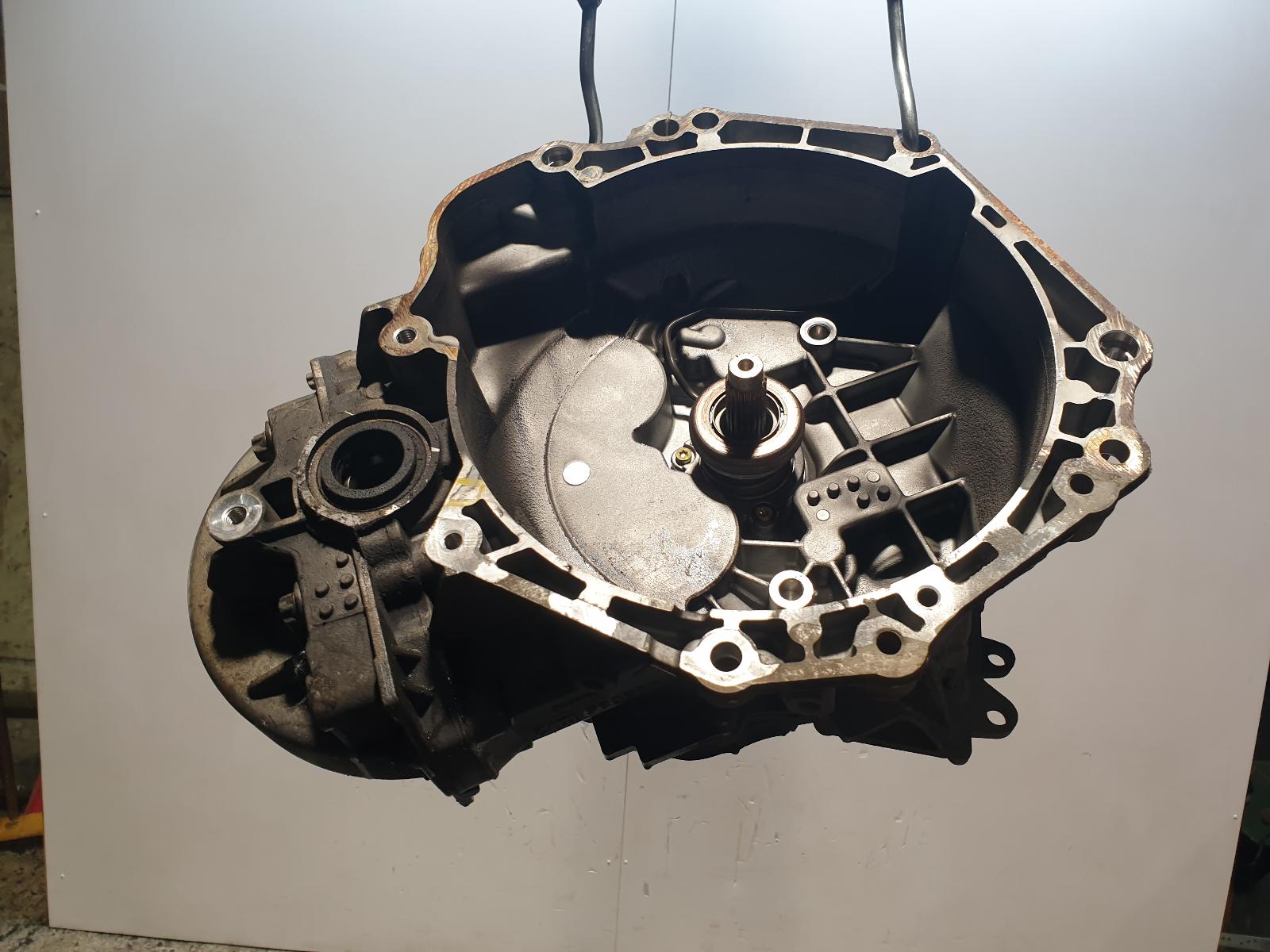 View Auto part Gearbox Vauxhall Corsa 2016