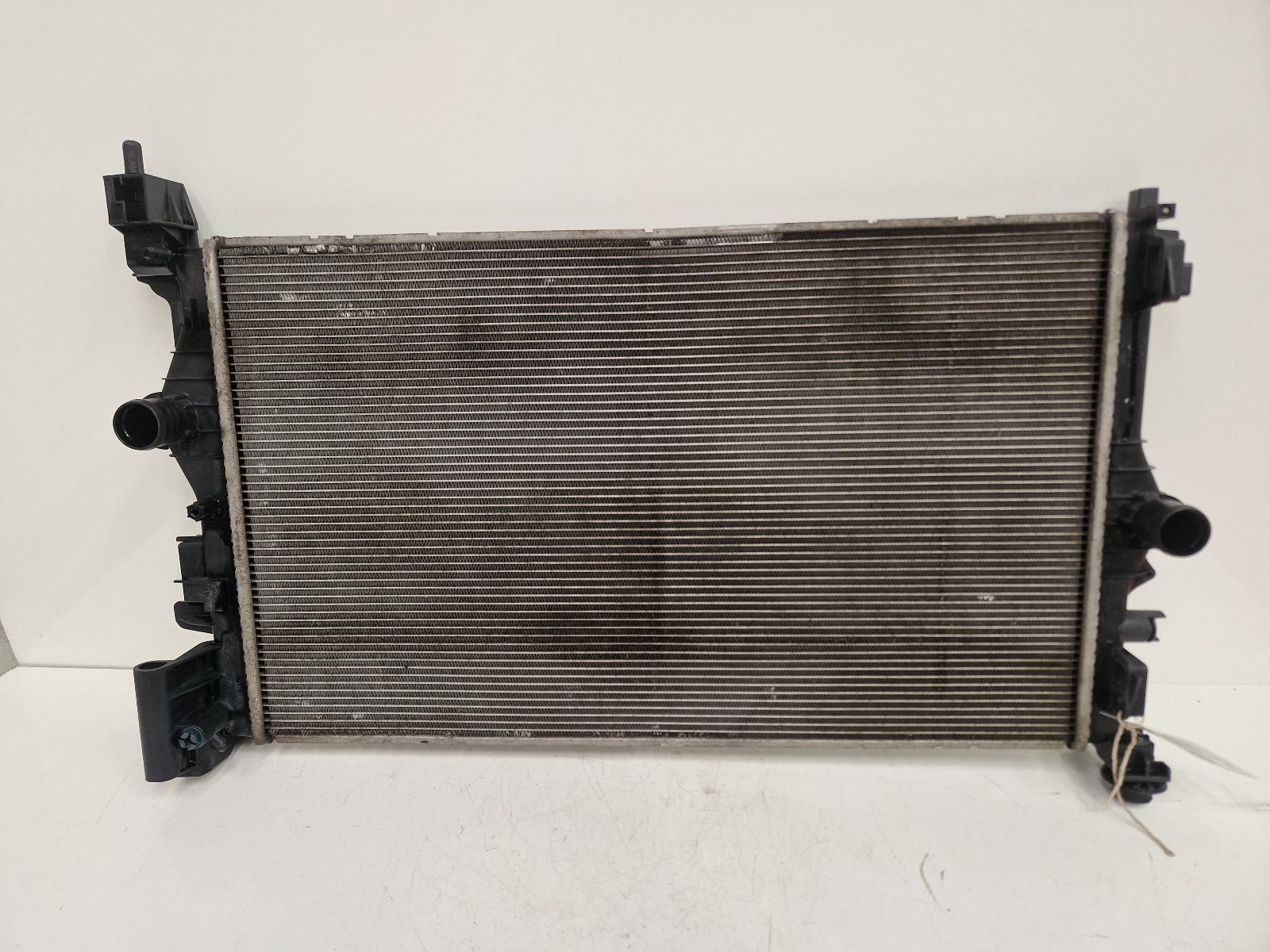 View Auto part Radiator Vauxhall Corsa 2016