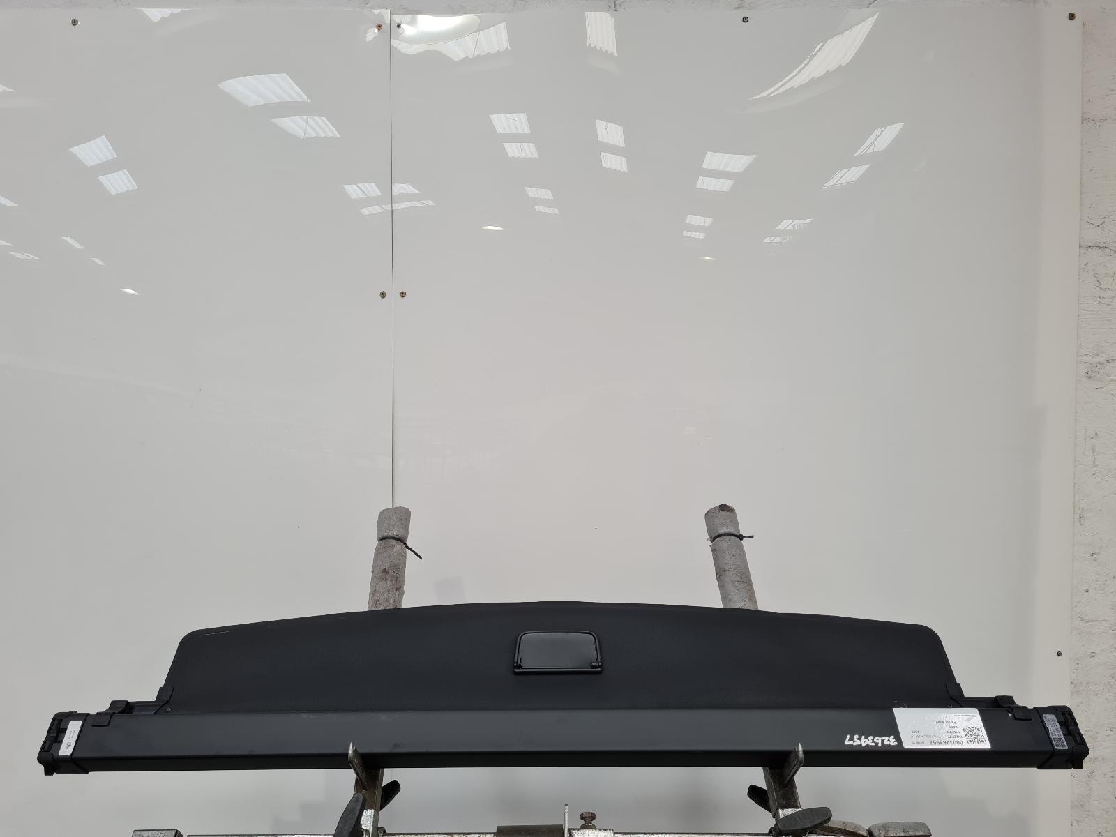 View Auto part Parcel Shelf Volvo Xc90 2022