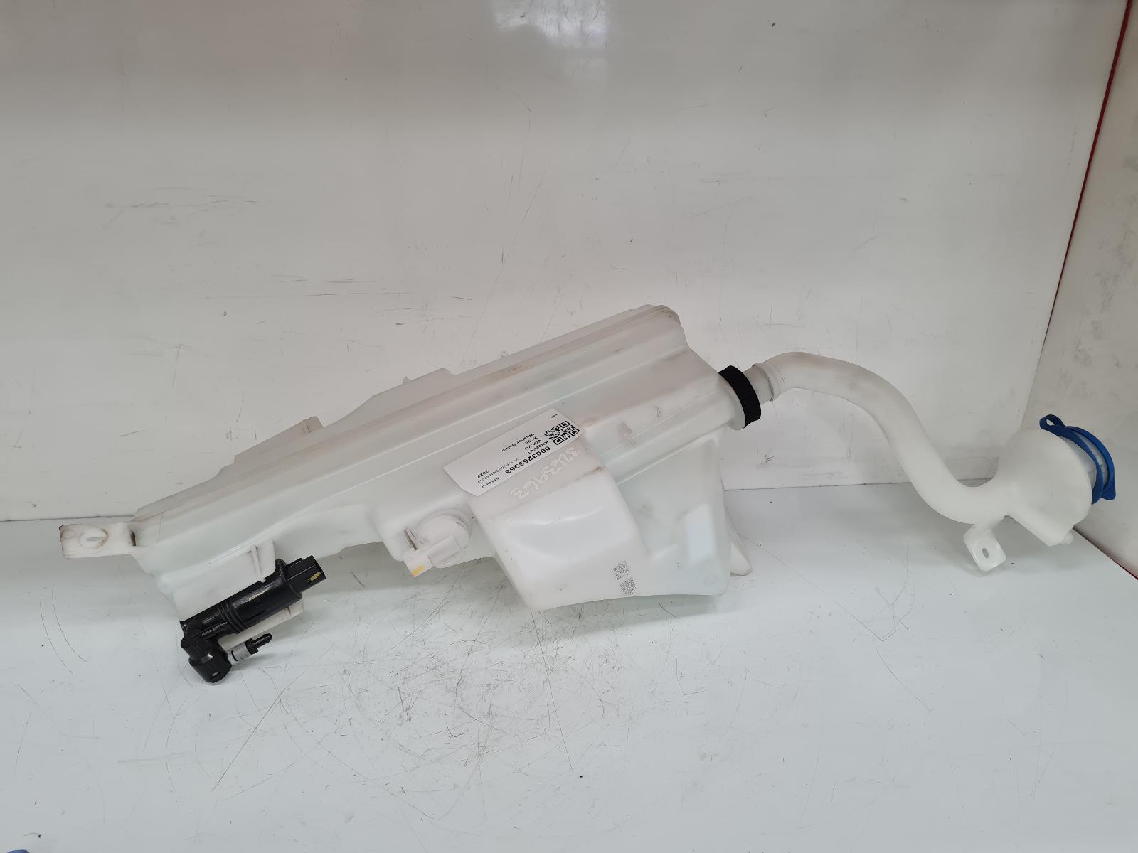 View Auto part Washer Bottle Volvo Xc90 2022