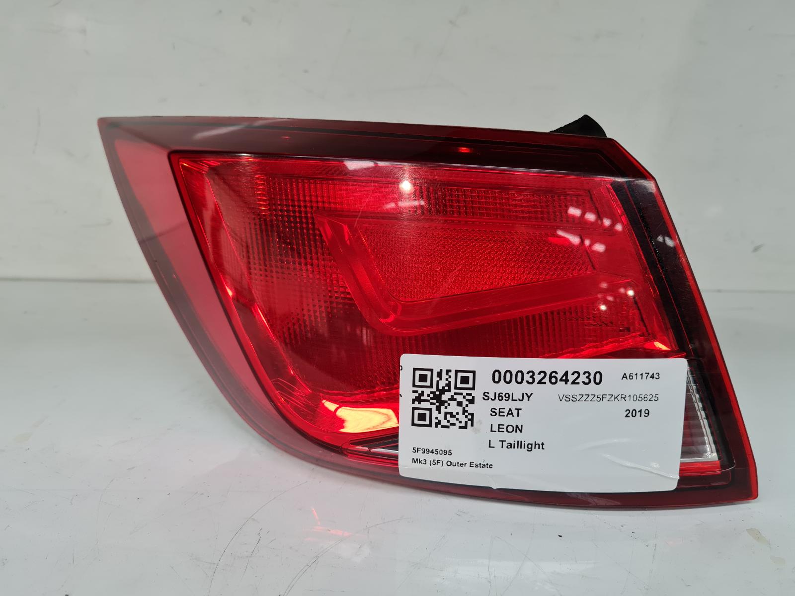 View Auto part L Taillight Seat Leon 2019