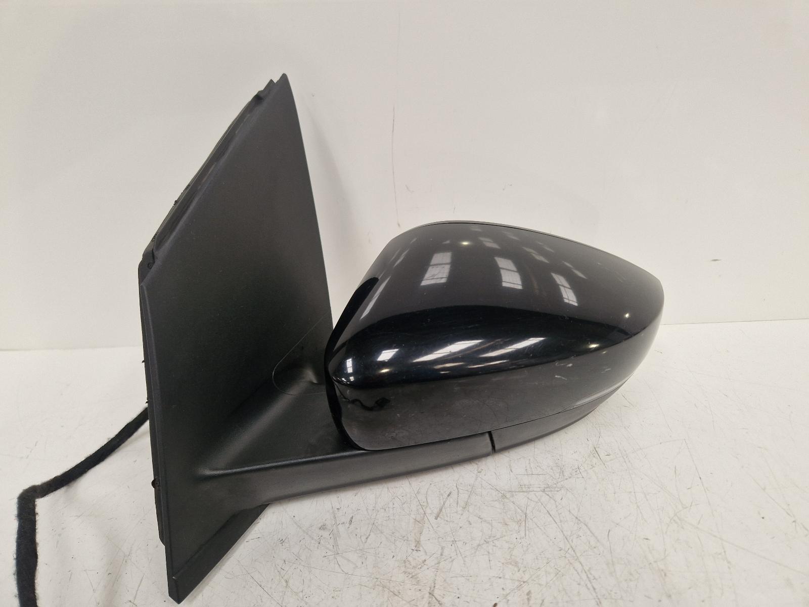View Auto part L Door Mirror Volkswagen Polo 2016