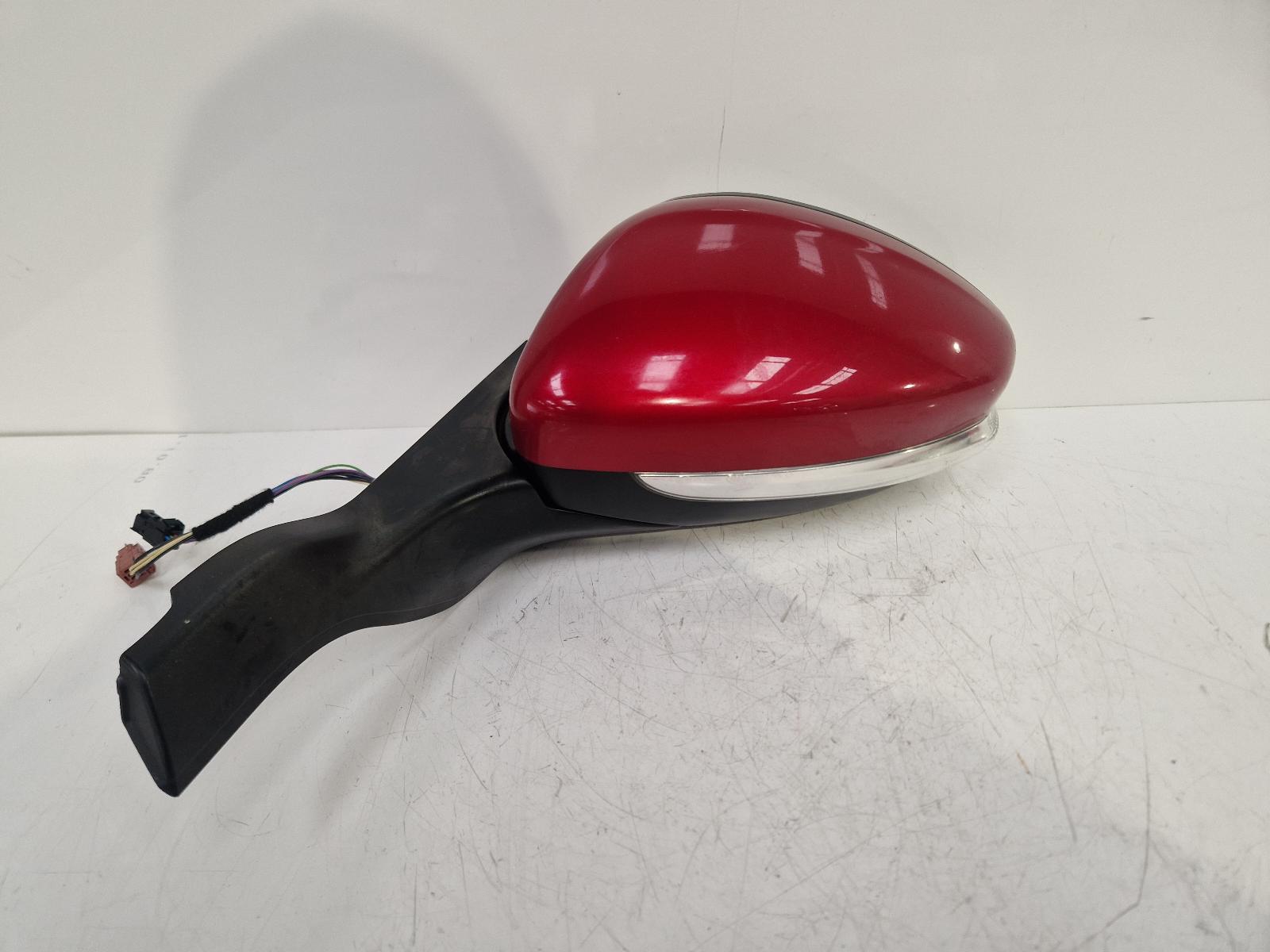 View Auto part L Door Mirror Peugeot 2008 2016