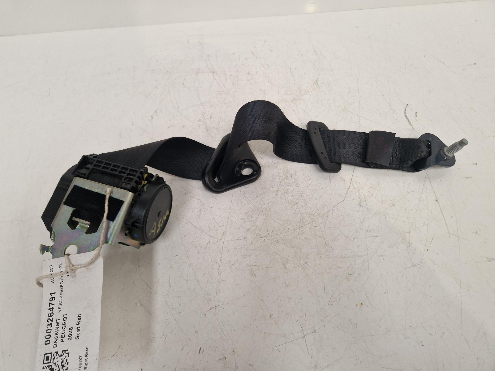 View Auto part Seat Belt Peugeot 2008 2016