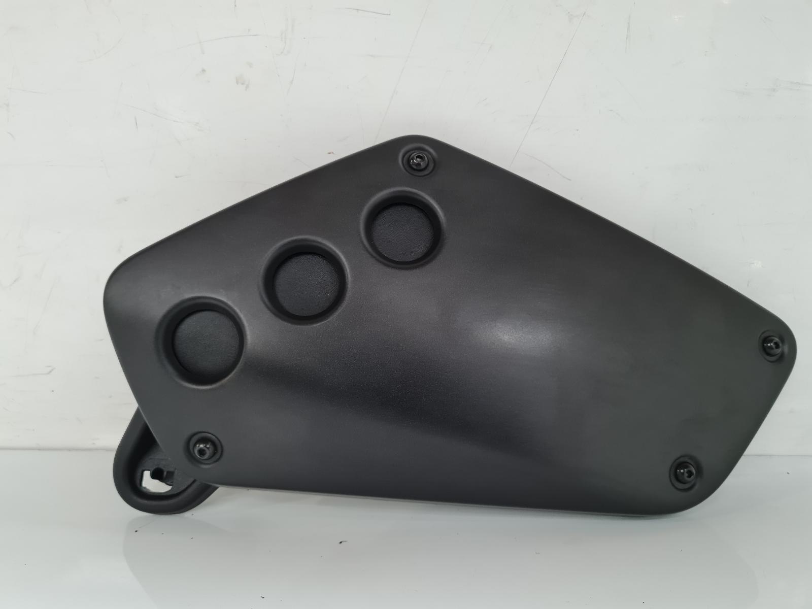 View Auto part Side Panel Right Yamaha Xsr700 2017