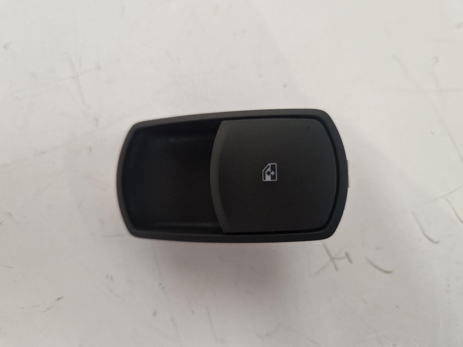 View Auto part Elect. Window Switch Vauxhall Corsa 2011
