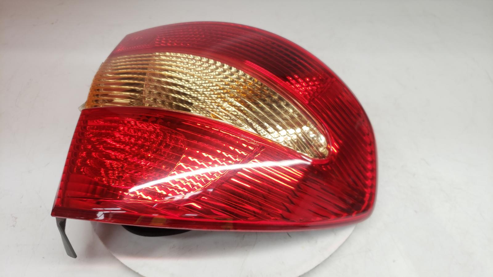 View Auto part L Taillight Toyota Prius 2001
