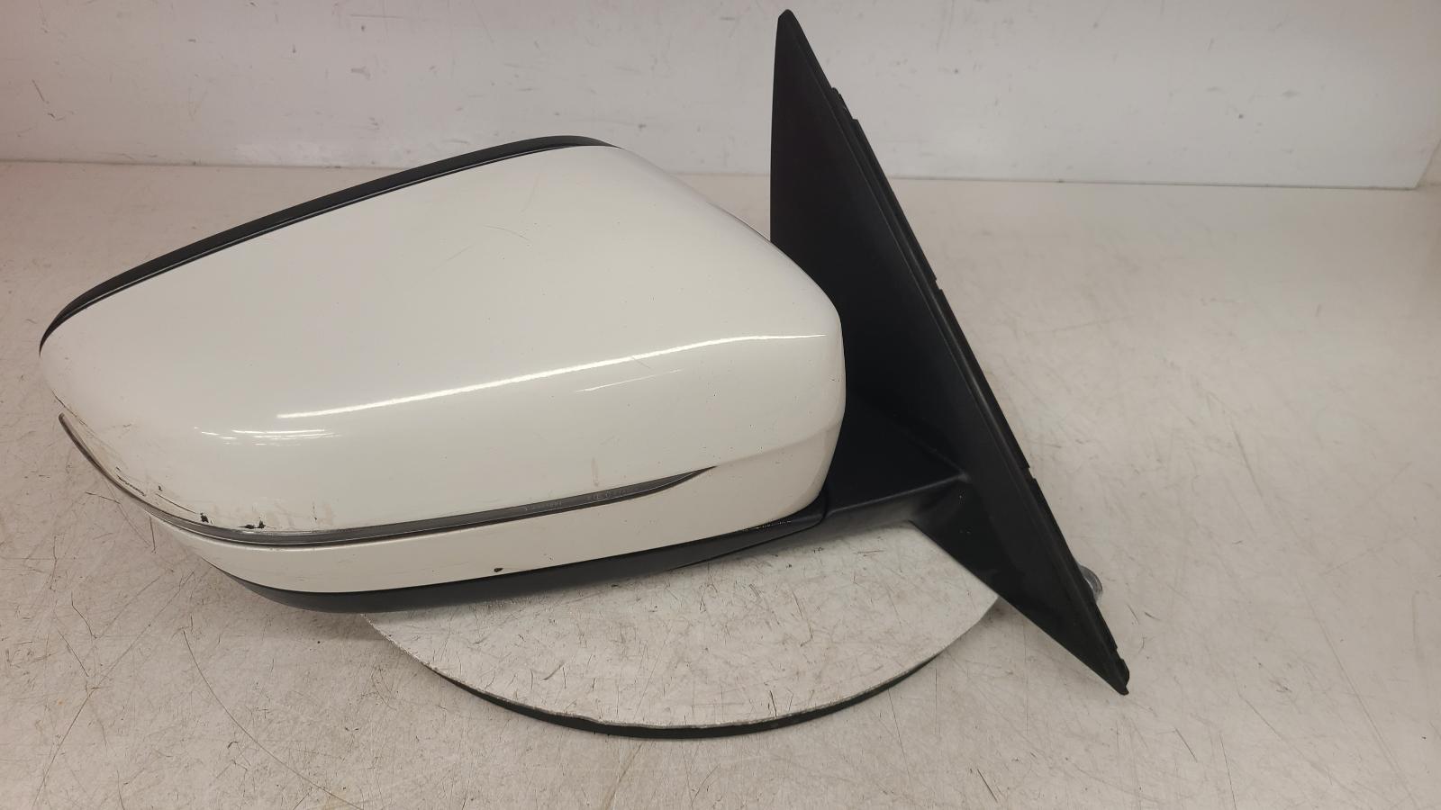 View Auto part R Door Mirror Bmw 5 Series 2019