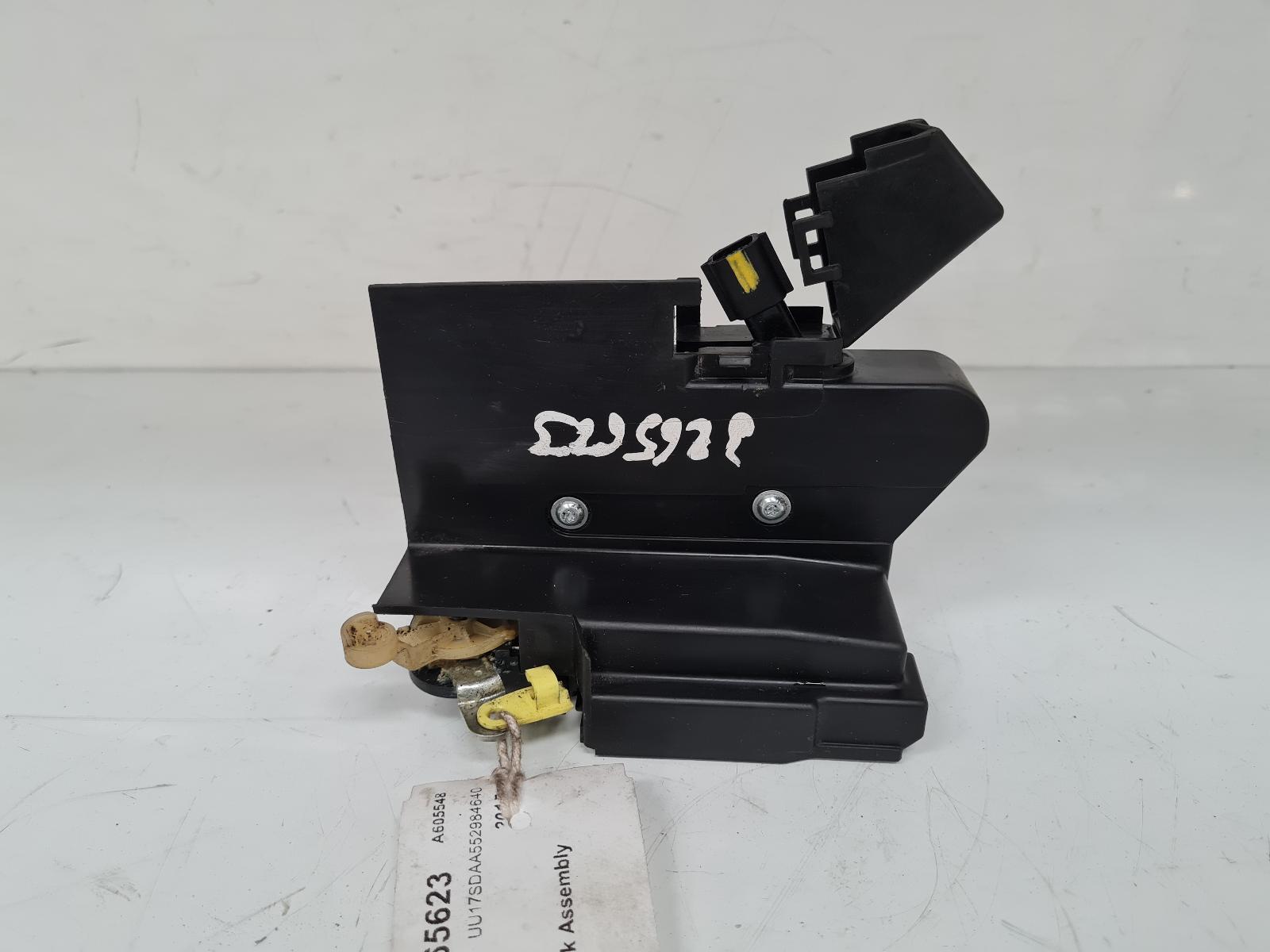 View Auto part Door Lock Assembly Dacia Logan 2015