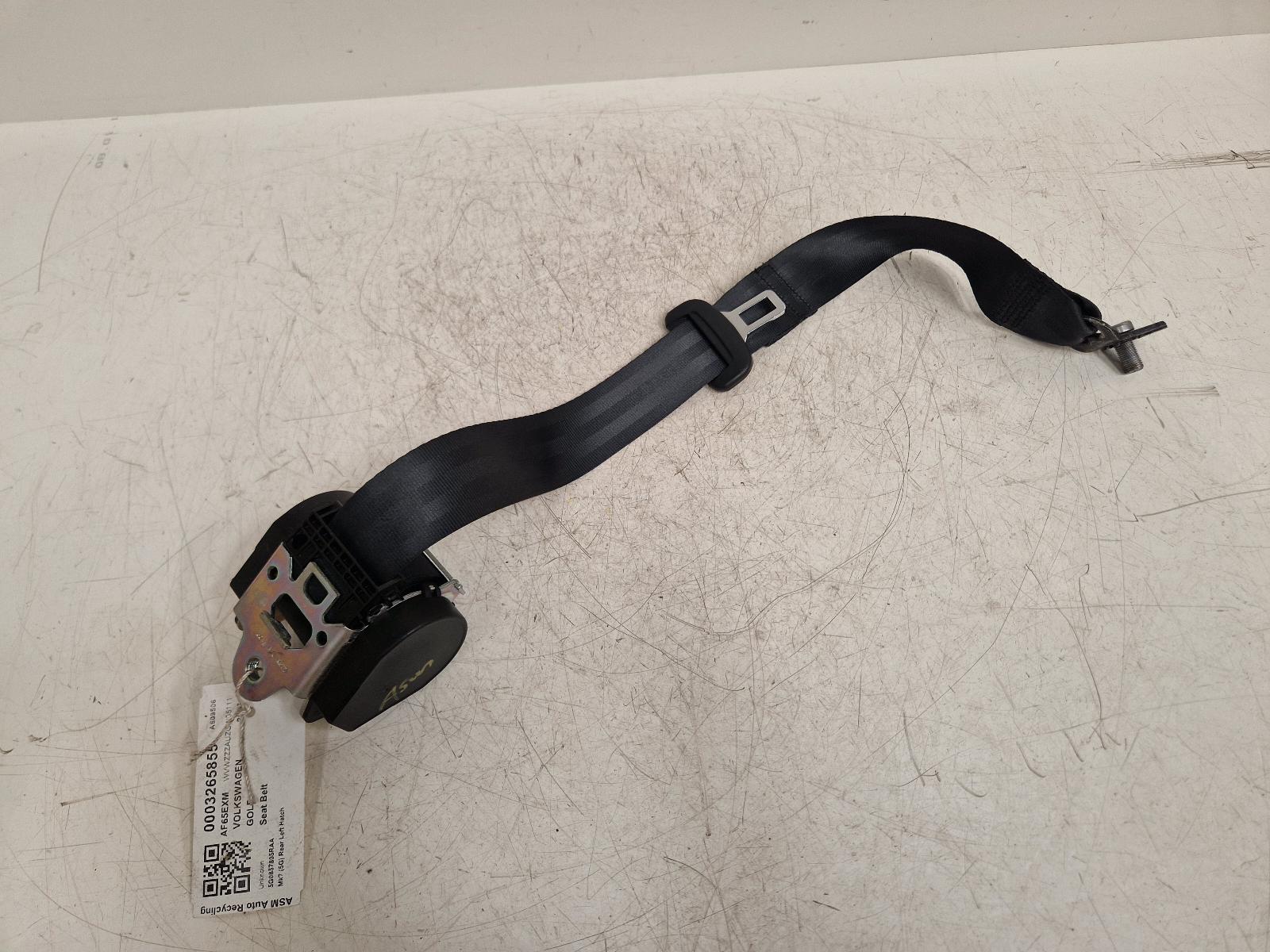 View Auto part Seat Belt Volkswagen Golf 2015