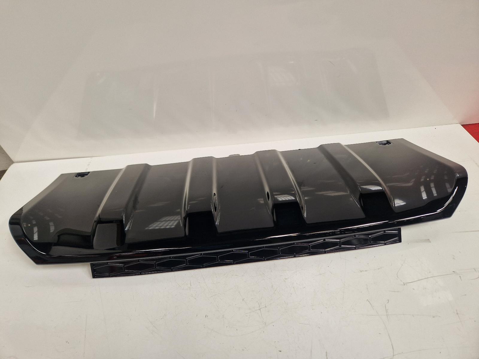 View Auto part Trim Panel Land Rover Discovery Sport 2017