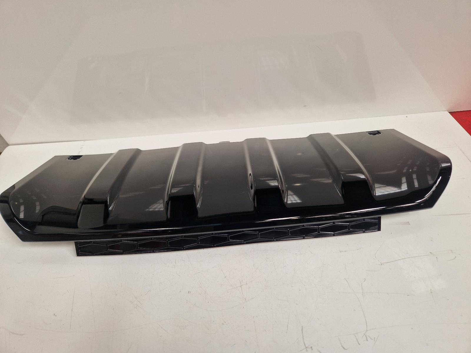 View Auto part Trim Panel Land Rover Discovery Sport 2017