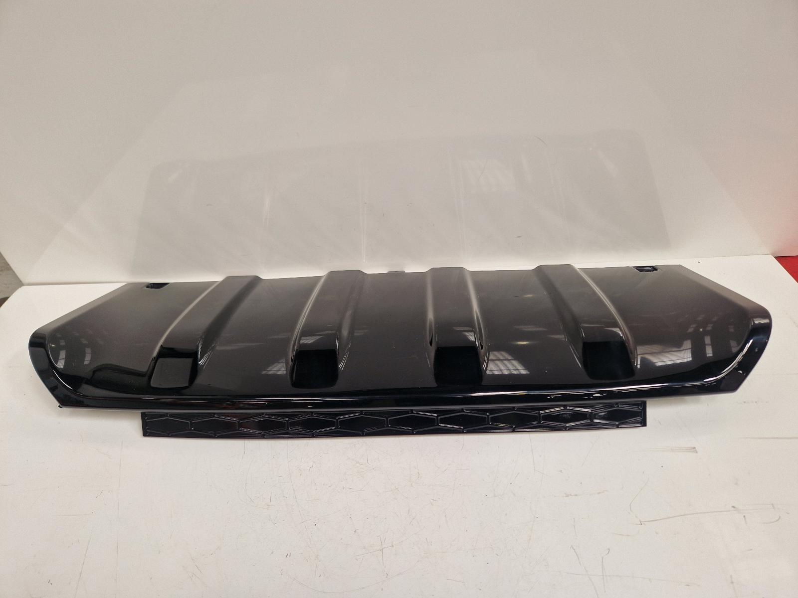 View Auto part Trim Panel Land Rover Discovery Sport 2017
