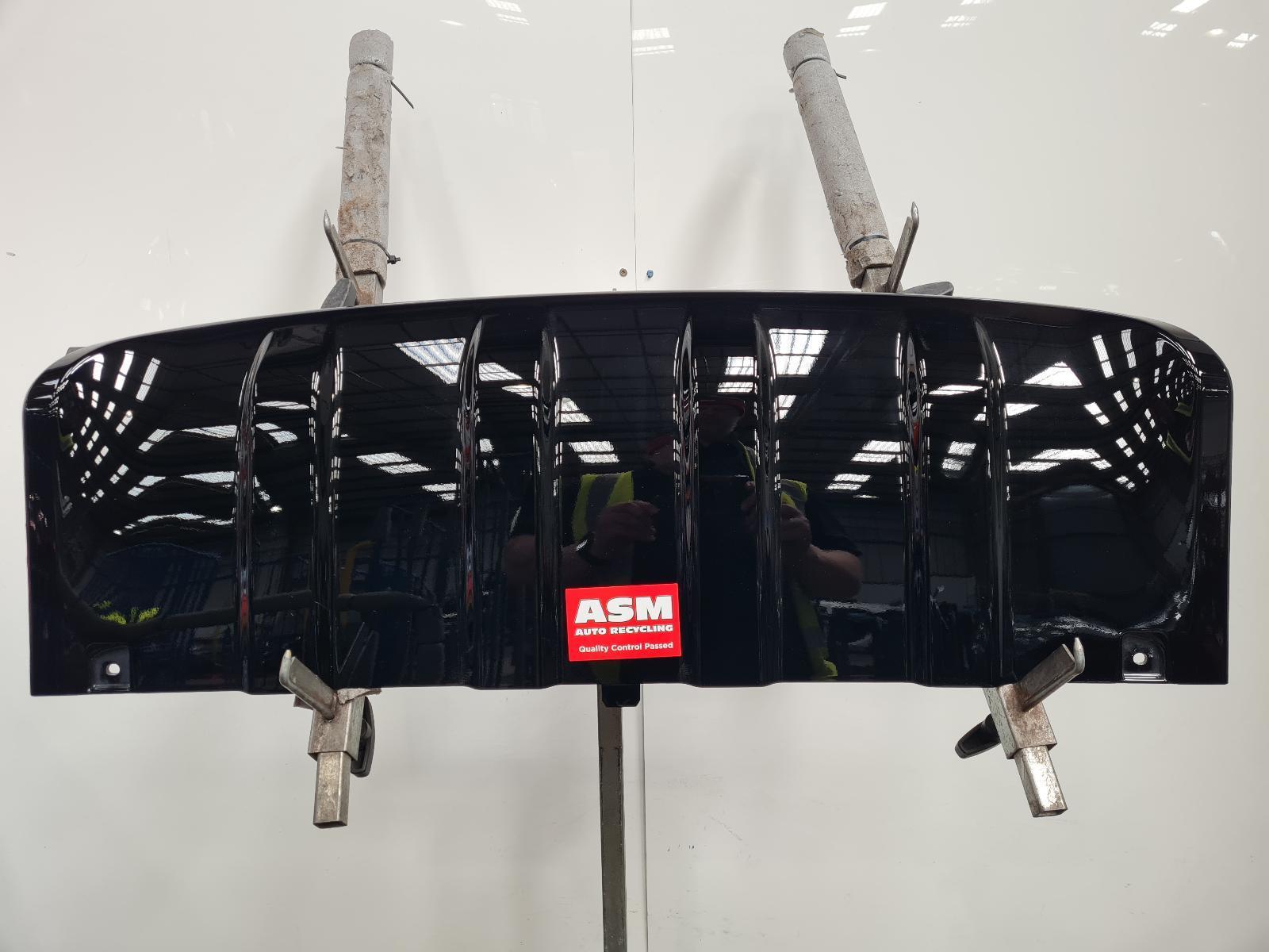 View Auto part Trim Panel Land Rover Discovery Sport 2017
