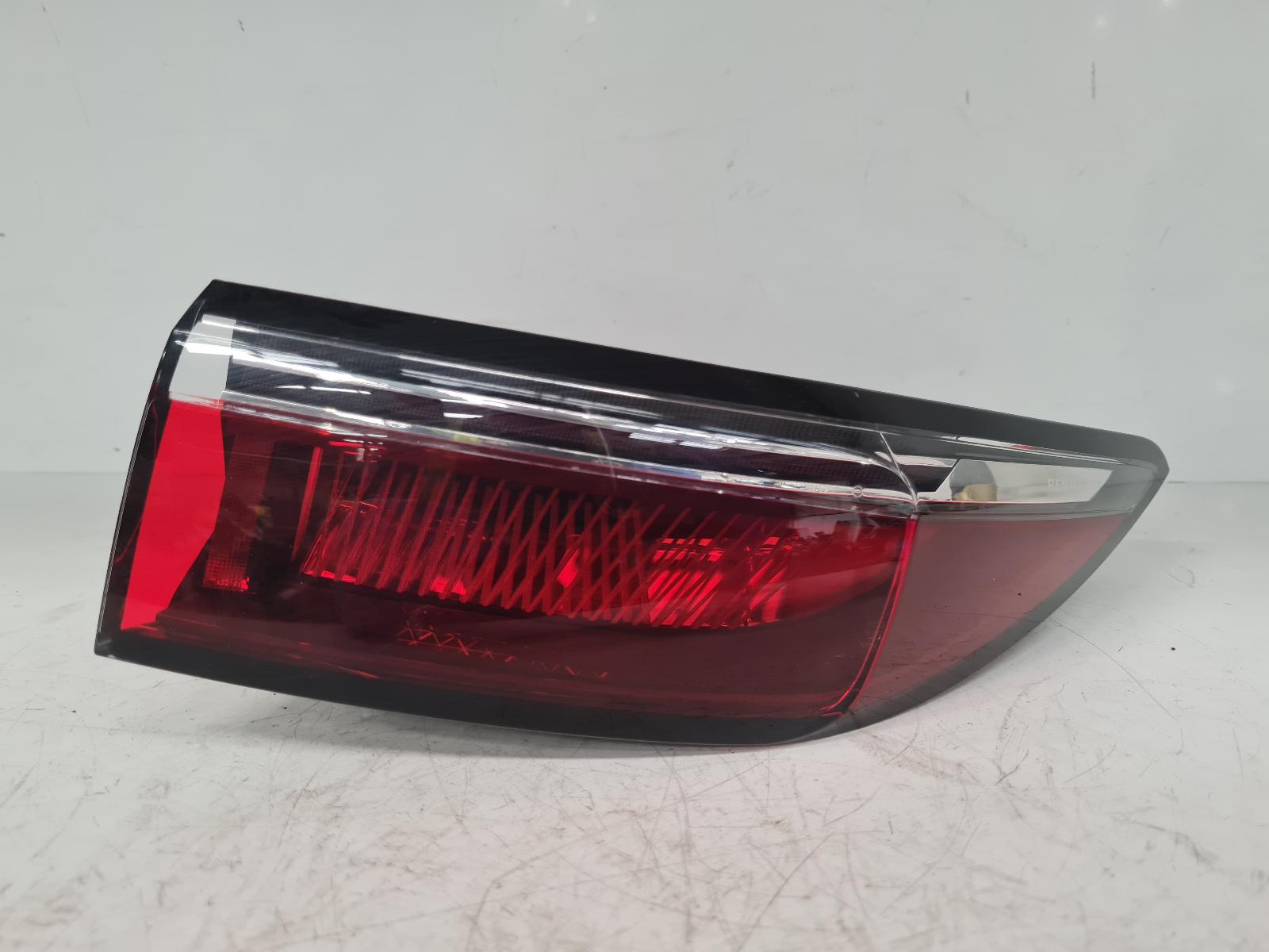 View Auto part R Taillight Renault Megane E-tech 2024