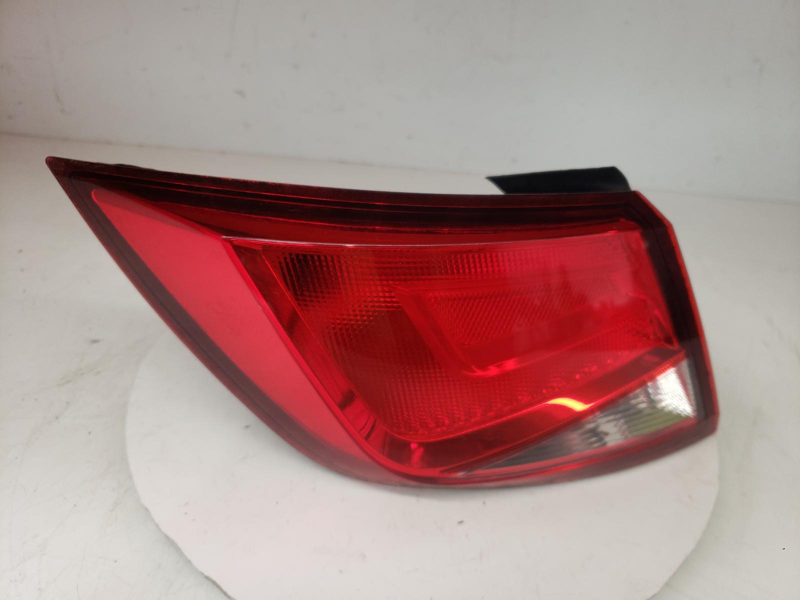 View Auto part L Taillight Seat Leon 2019