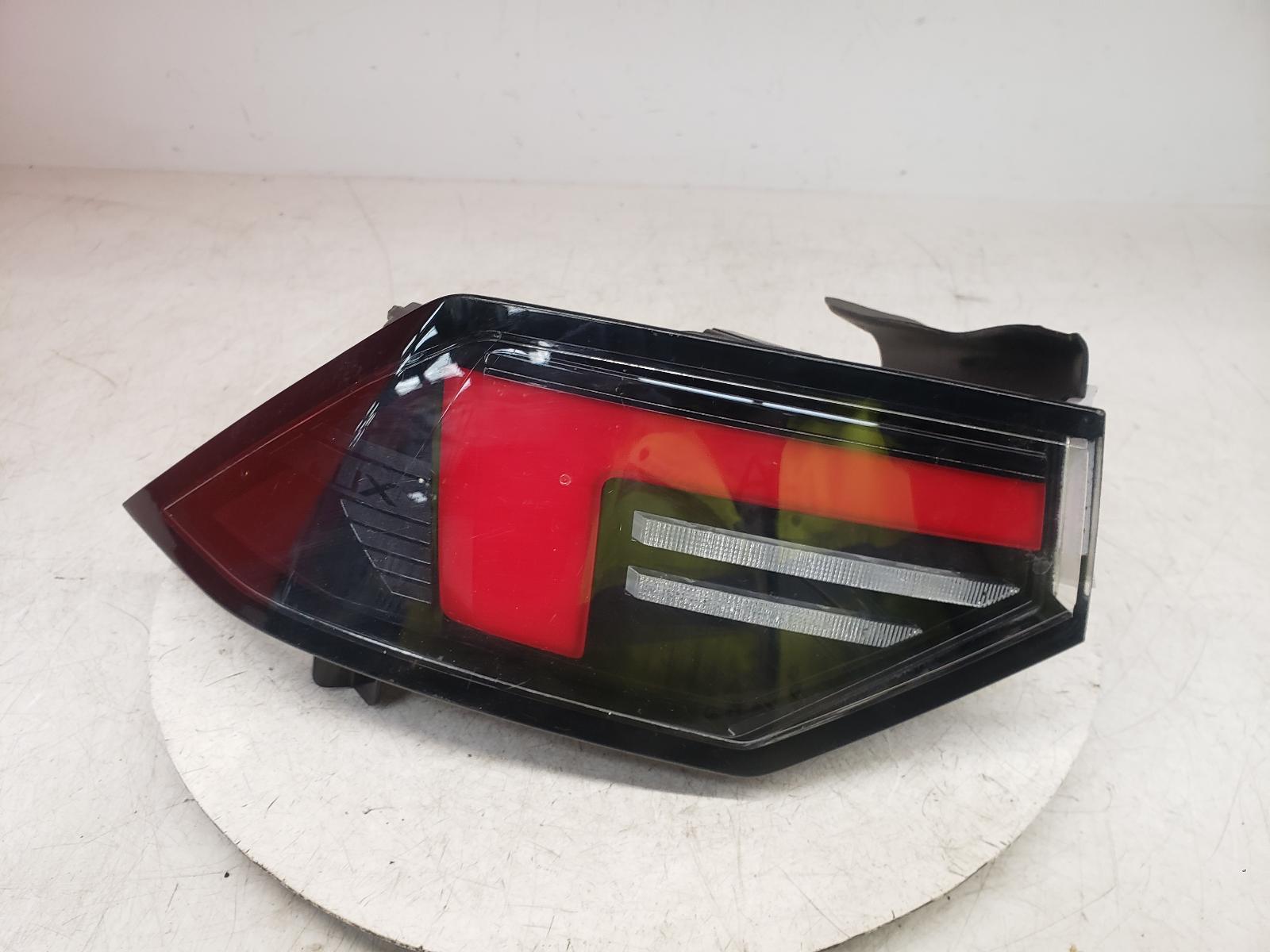 View Auto part L Taillight Vauxhall Astra 2025
