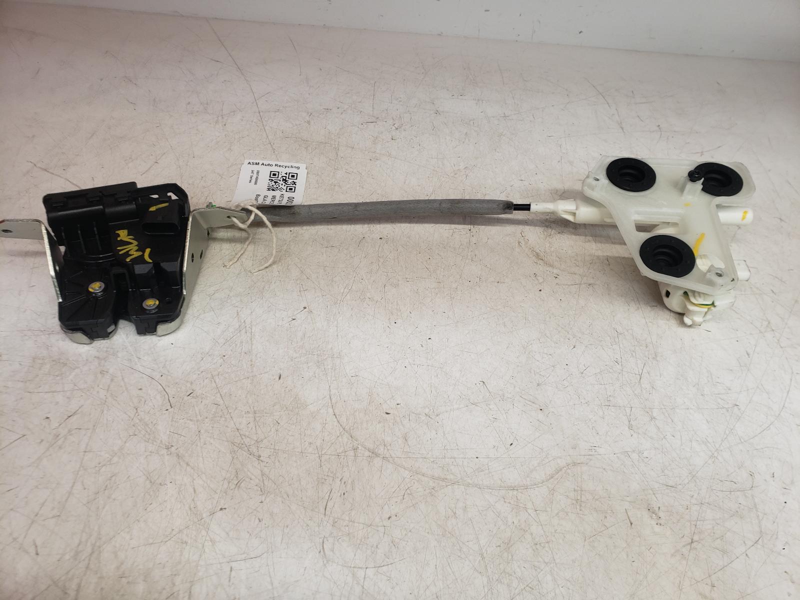 View Auto part Bootlid/Tailgate Lock Mercedes Gla Class 2024
