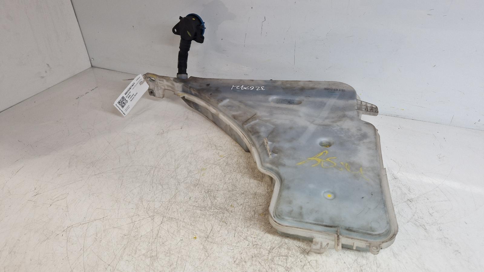 View Auto part Washer Bottle Bmw 1 Series 2016