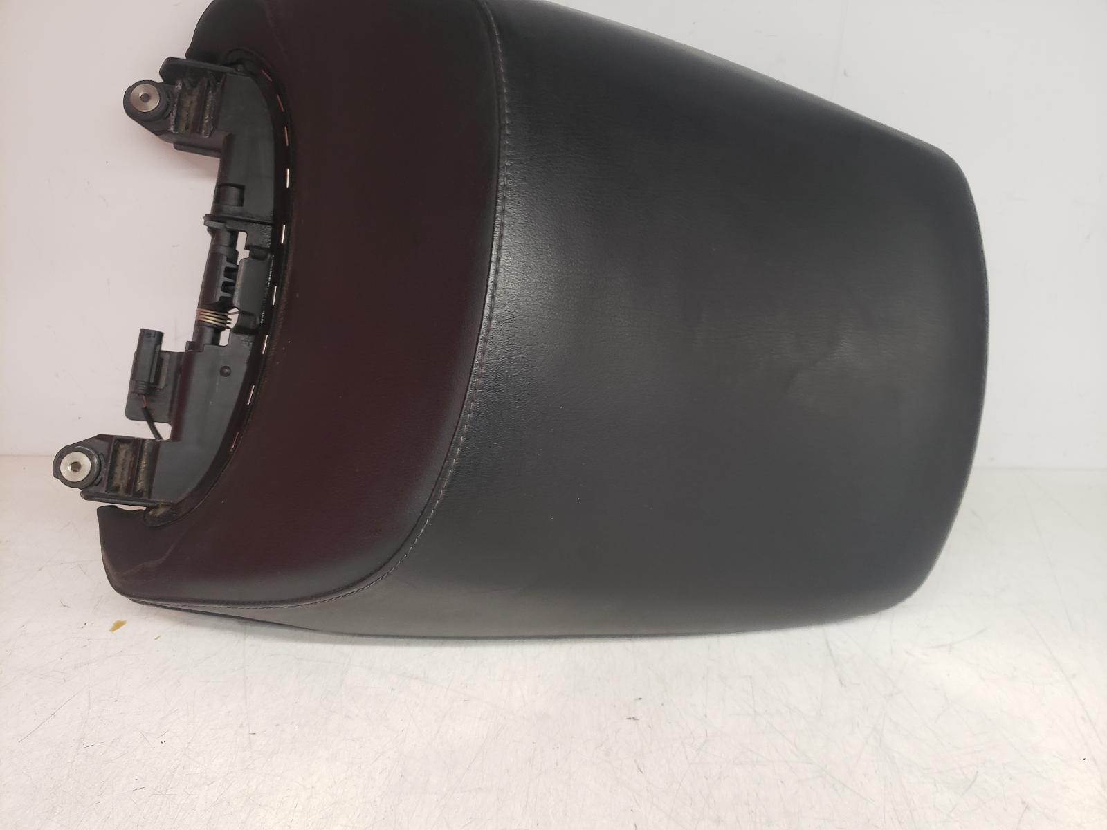 View Auto part 2nd Seat (Rear Seat) Bmw K1600gt 2018