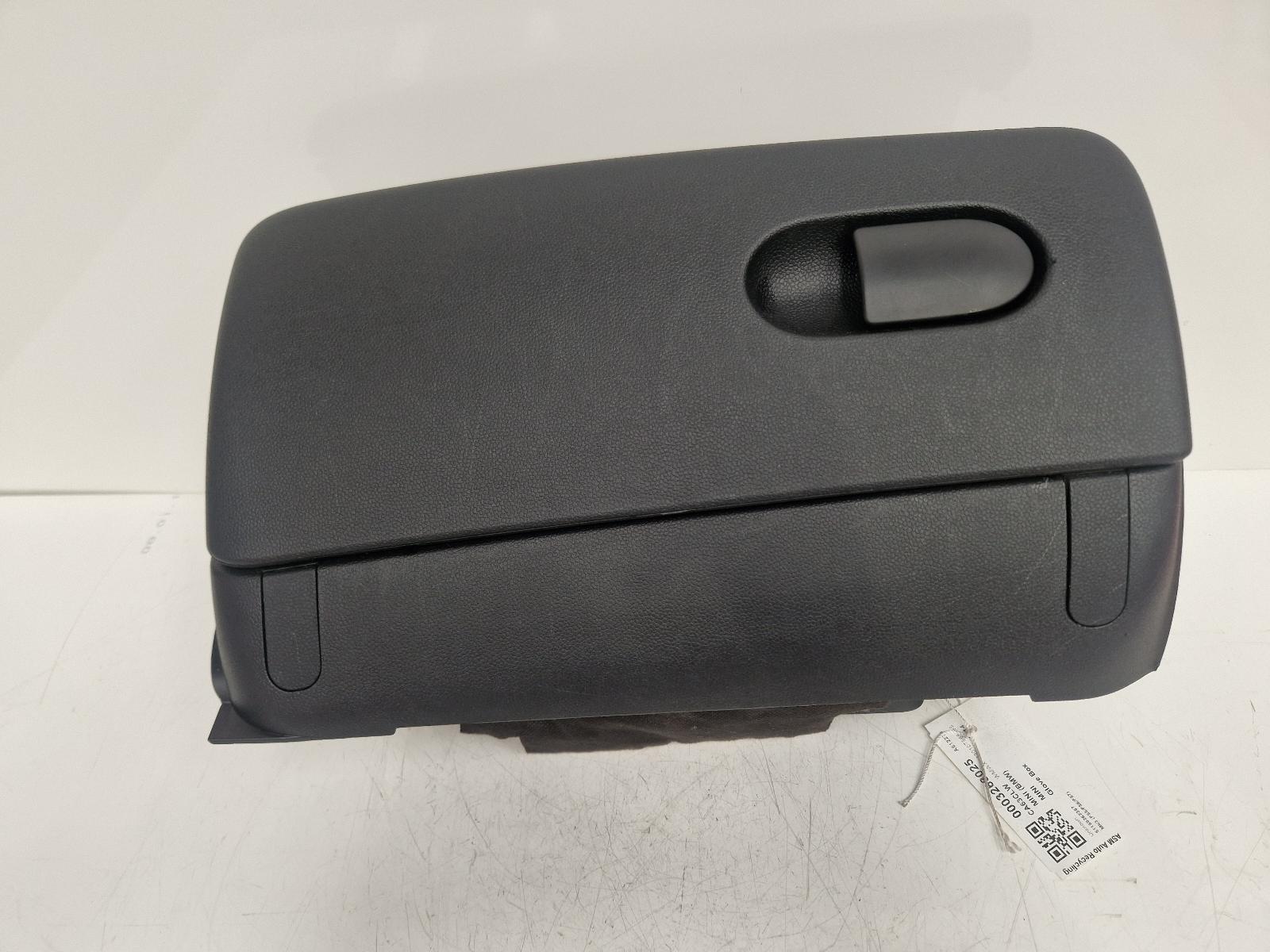 View Auto part Glove Box Mini (bmw) Mini 2014